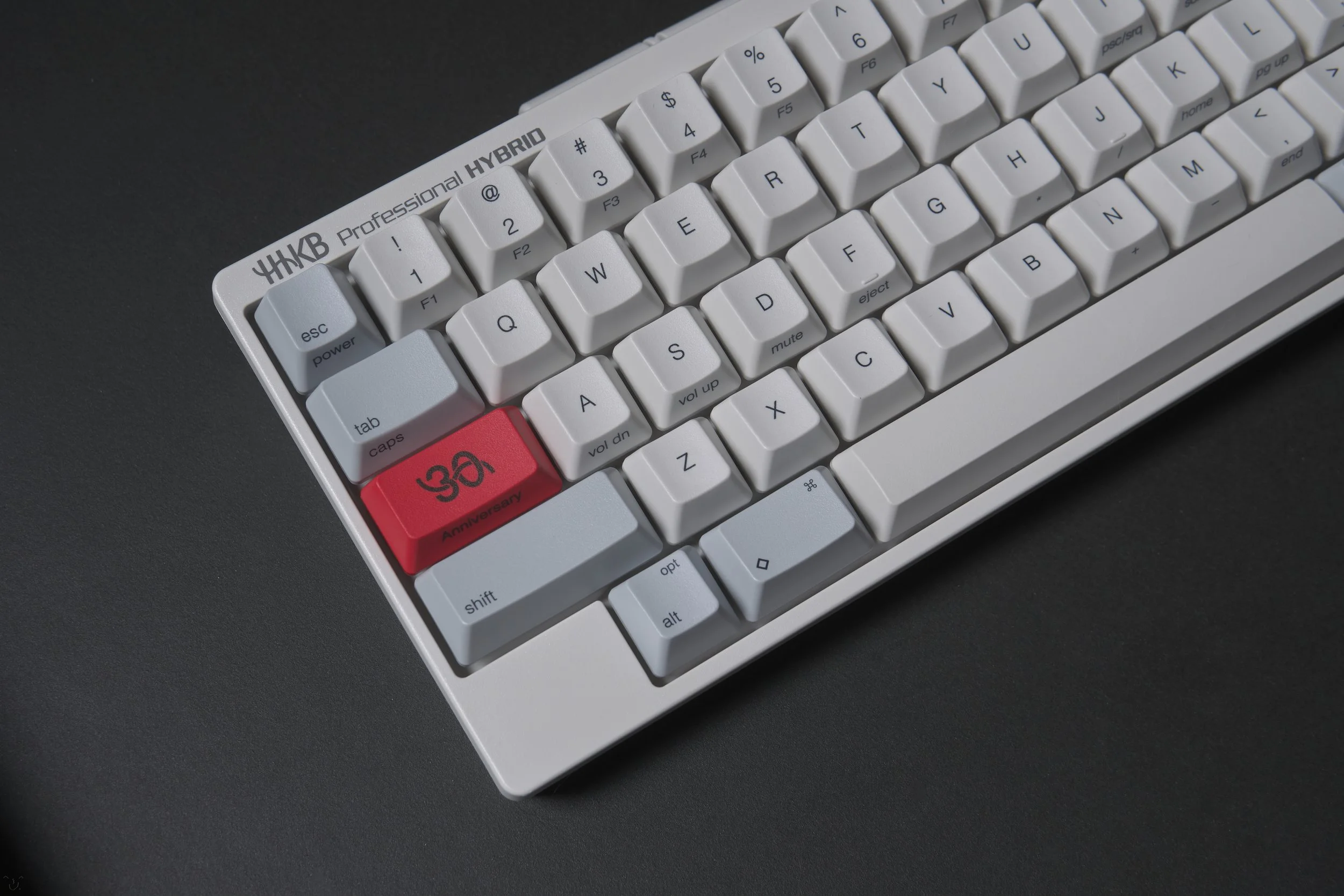 LXI04200 60%.jpg