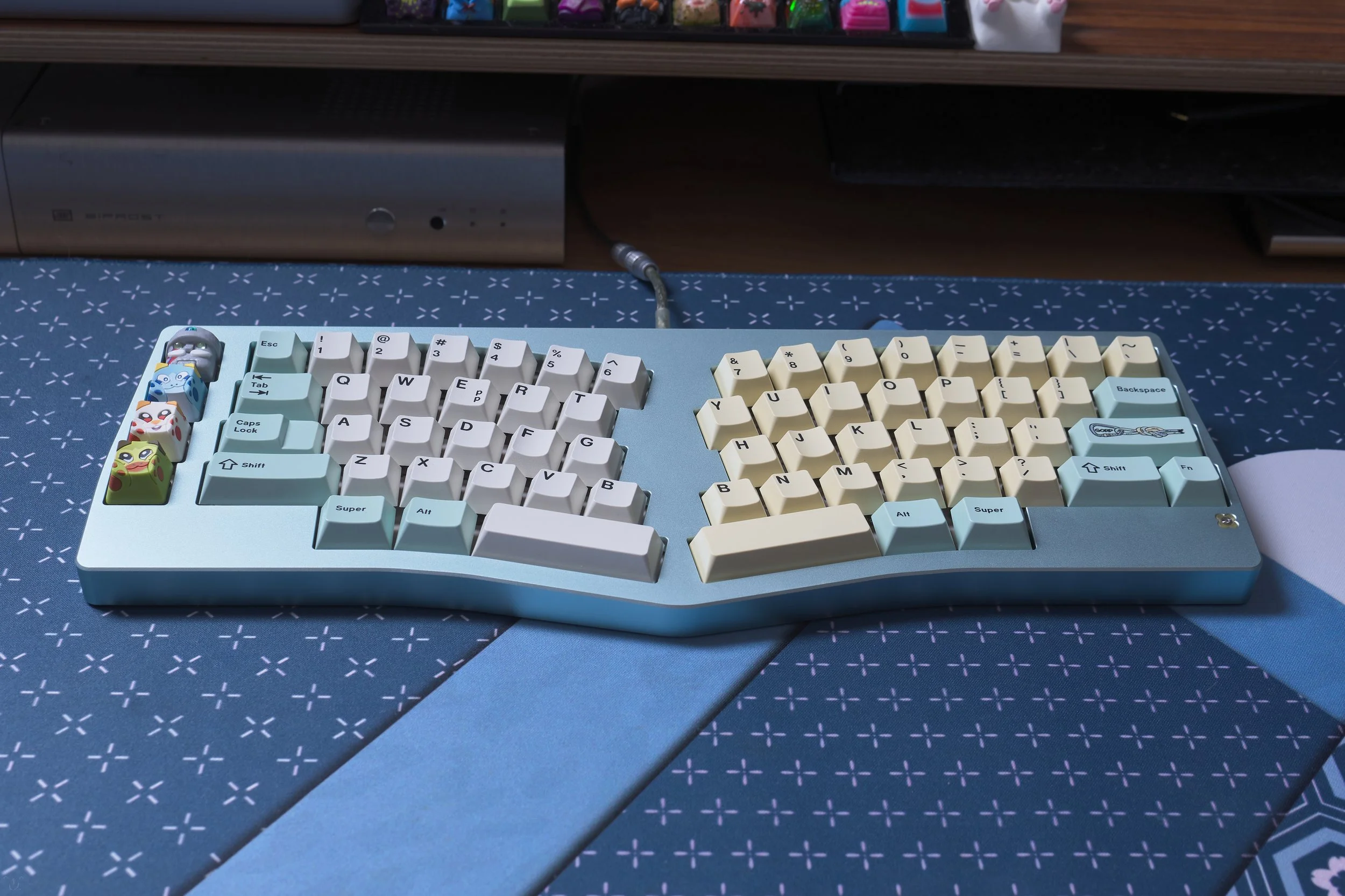 LXI04316 1.jpg