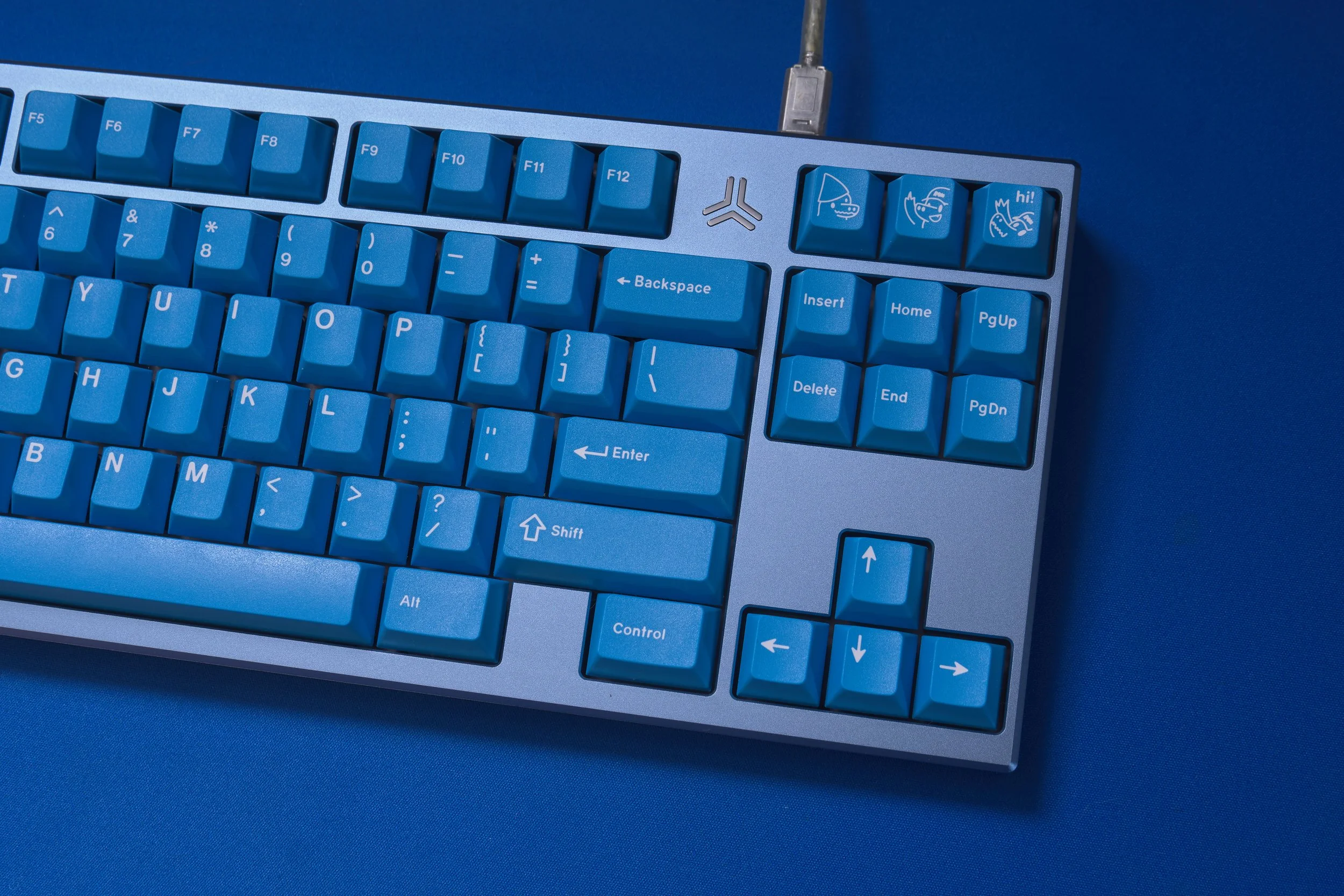 LXI03949 2 TKL.jpg