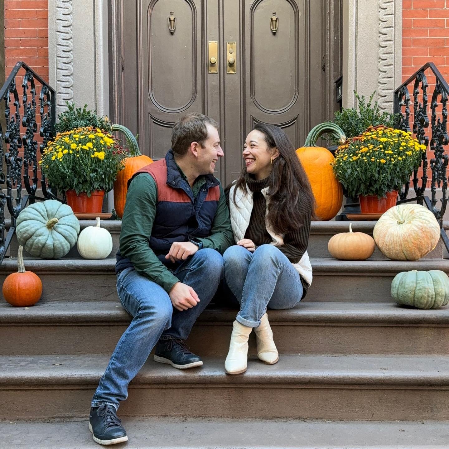 🍁Stoop-idly Twitterpated 🍁

Less than a year til we get married and we&rsquo;re pretty excited about it. There will be pumpkins.

📸: iPhone timer