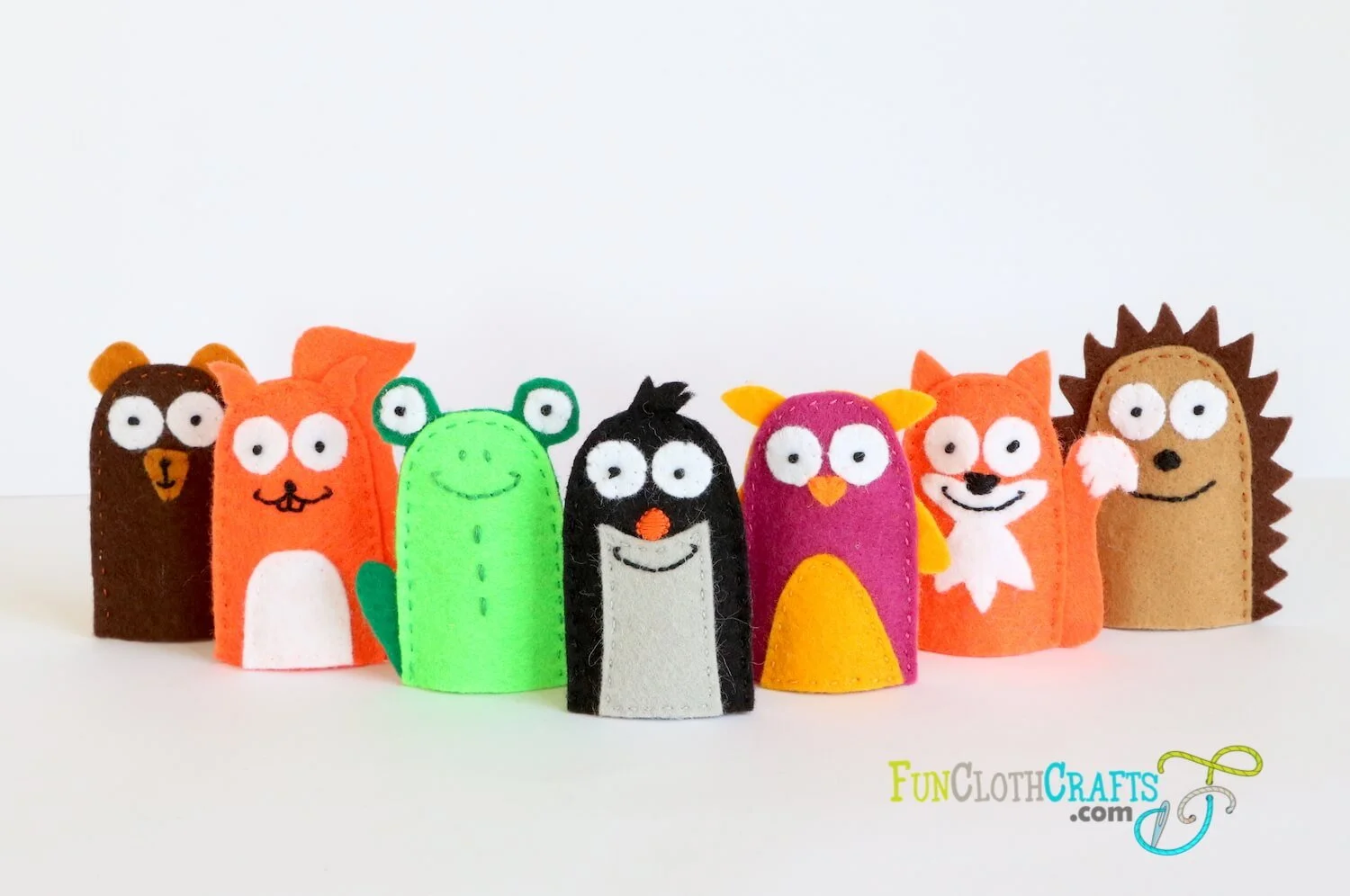 Enchanting Woodland Animal Finger Puppets [Free Pattern] | Fun Cloth ...