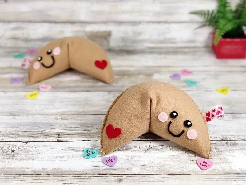 felt fortune cookiw in brown color with smiley face