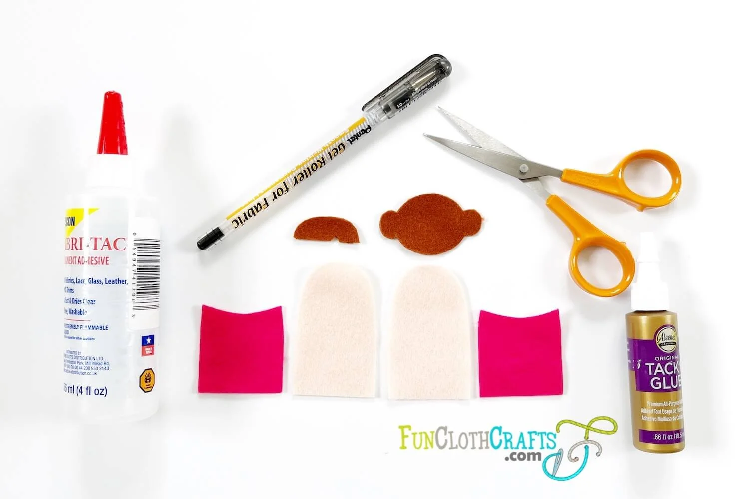 family finger puppets with free pattern materials and supplies to use for the pattern