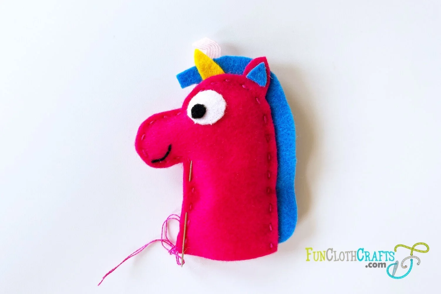 unicorn felt pattern, unicorn keychain fill with fiberfill