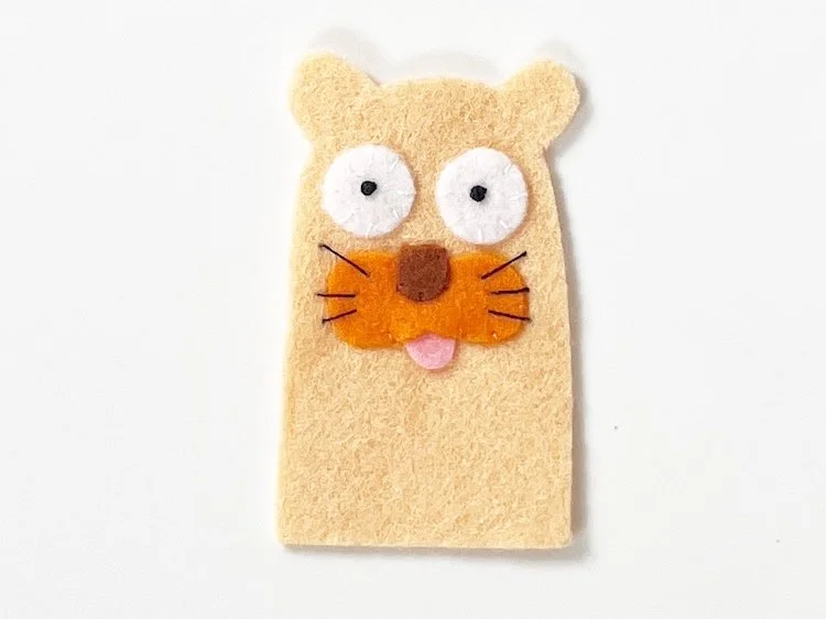 lion finger puppet in making