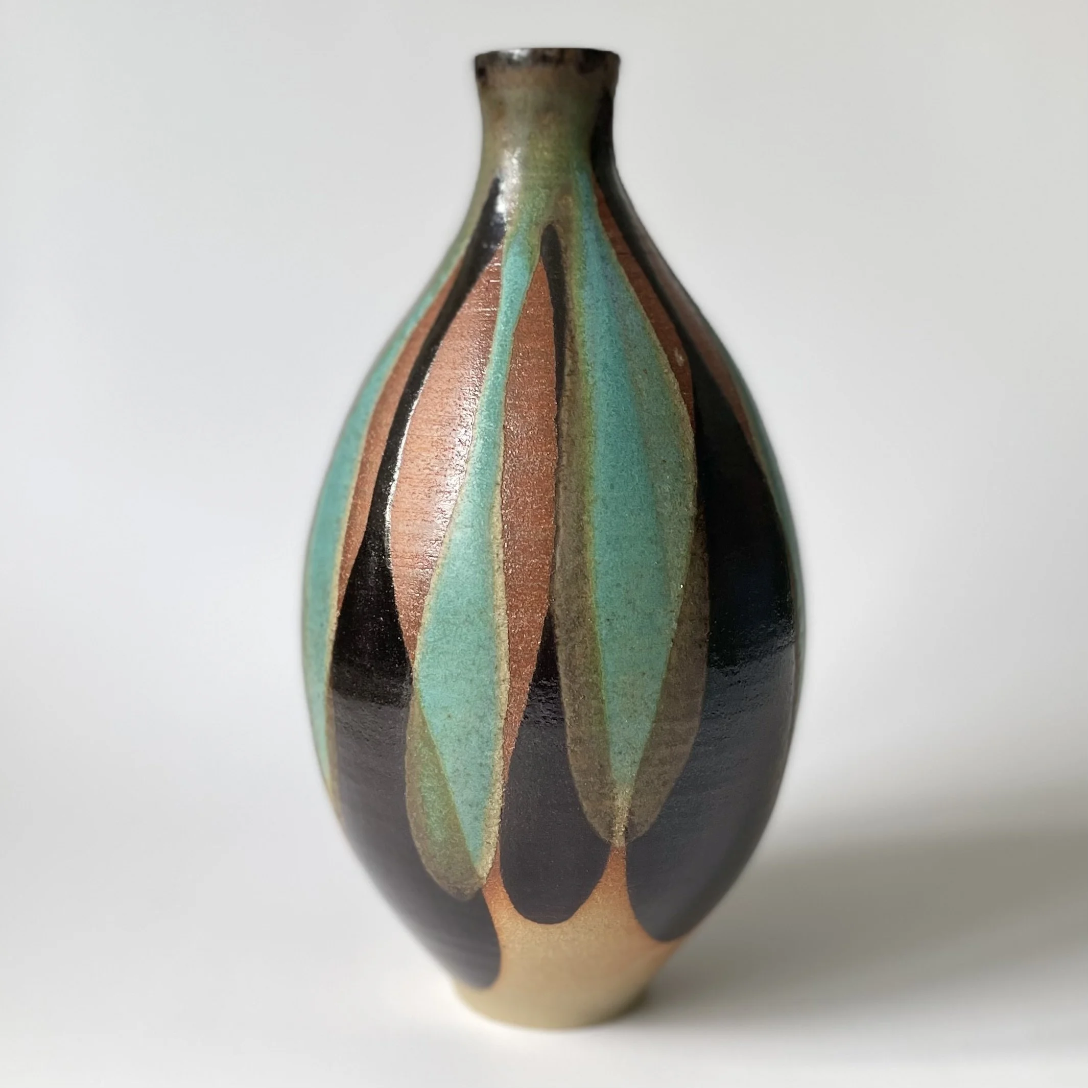 LARGE TENMOKU AND TURQUOISE CURVED VASE