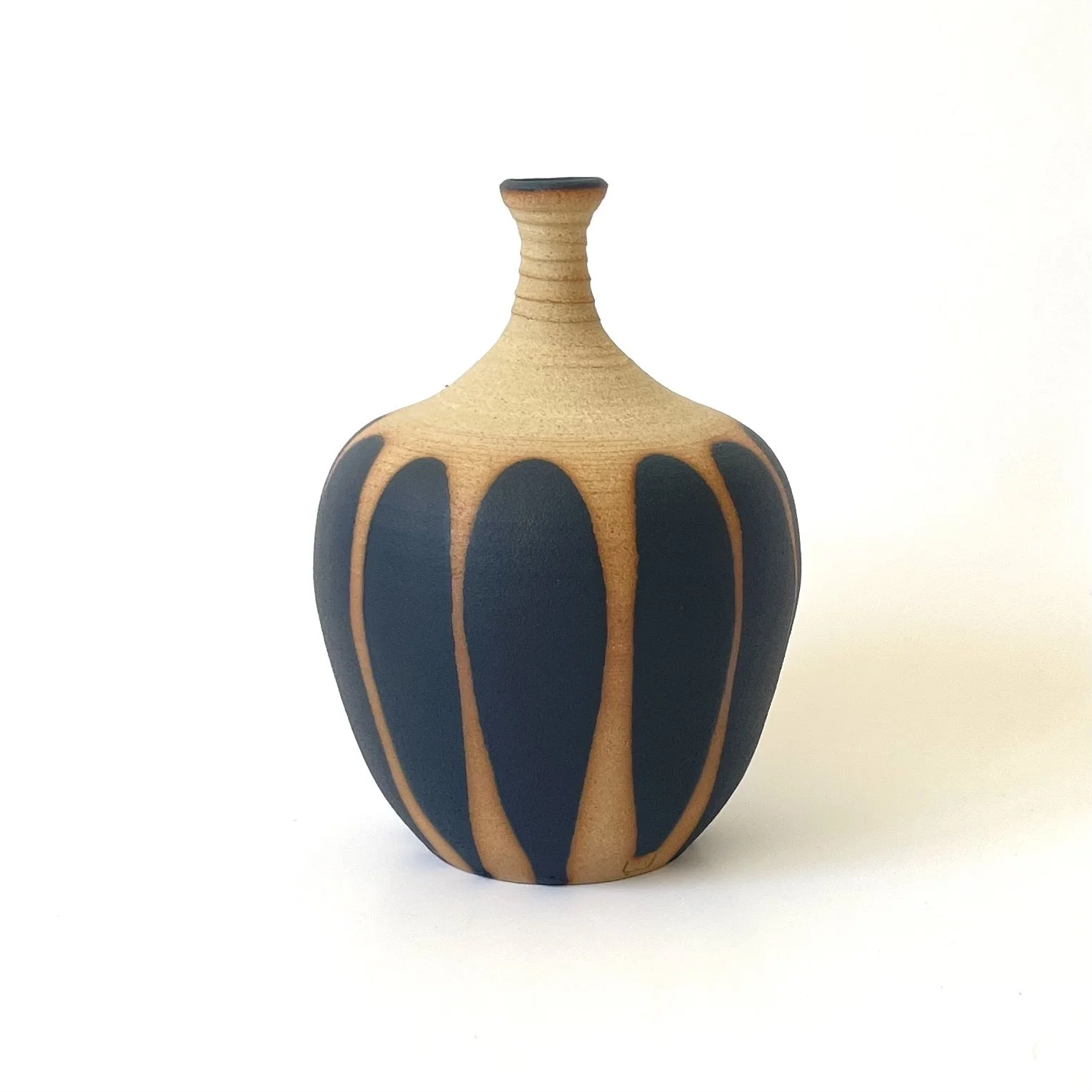 Charcoal petal design bud vase 3