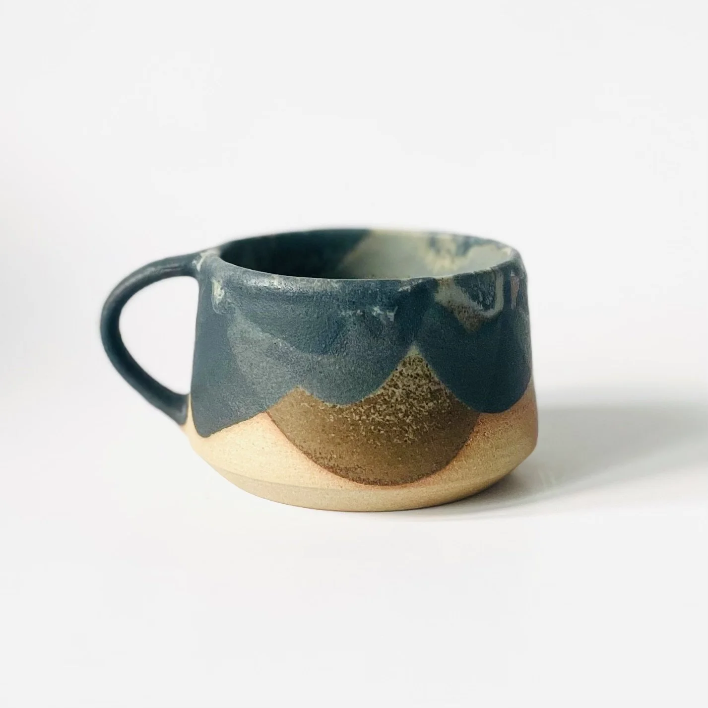 Stoneware cup in charcoal and granite 2