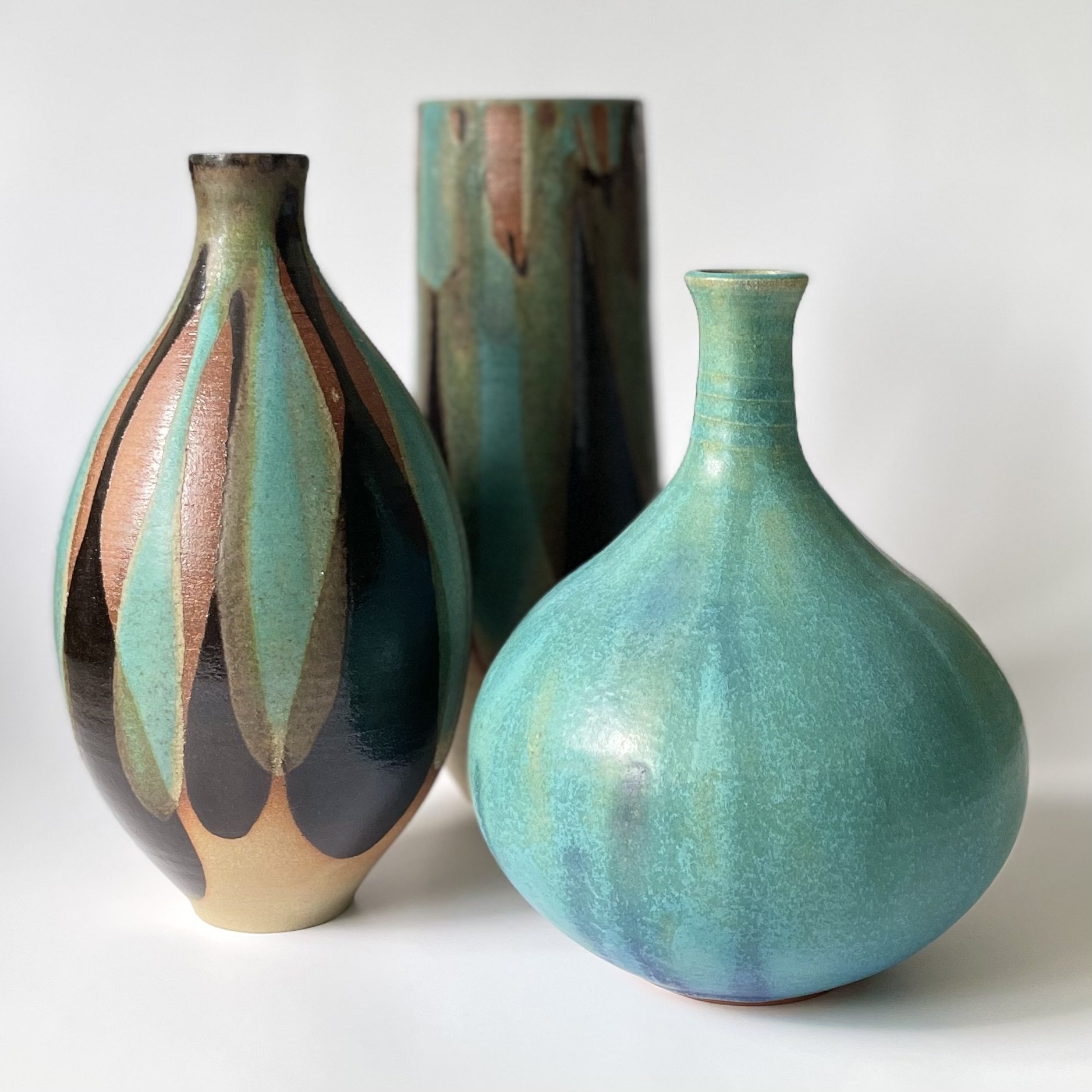 Large stoneware vase glazed in turquoise 1
