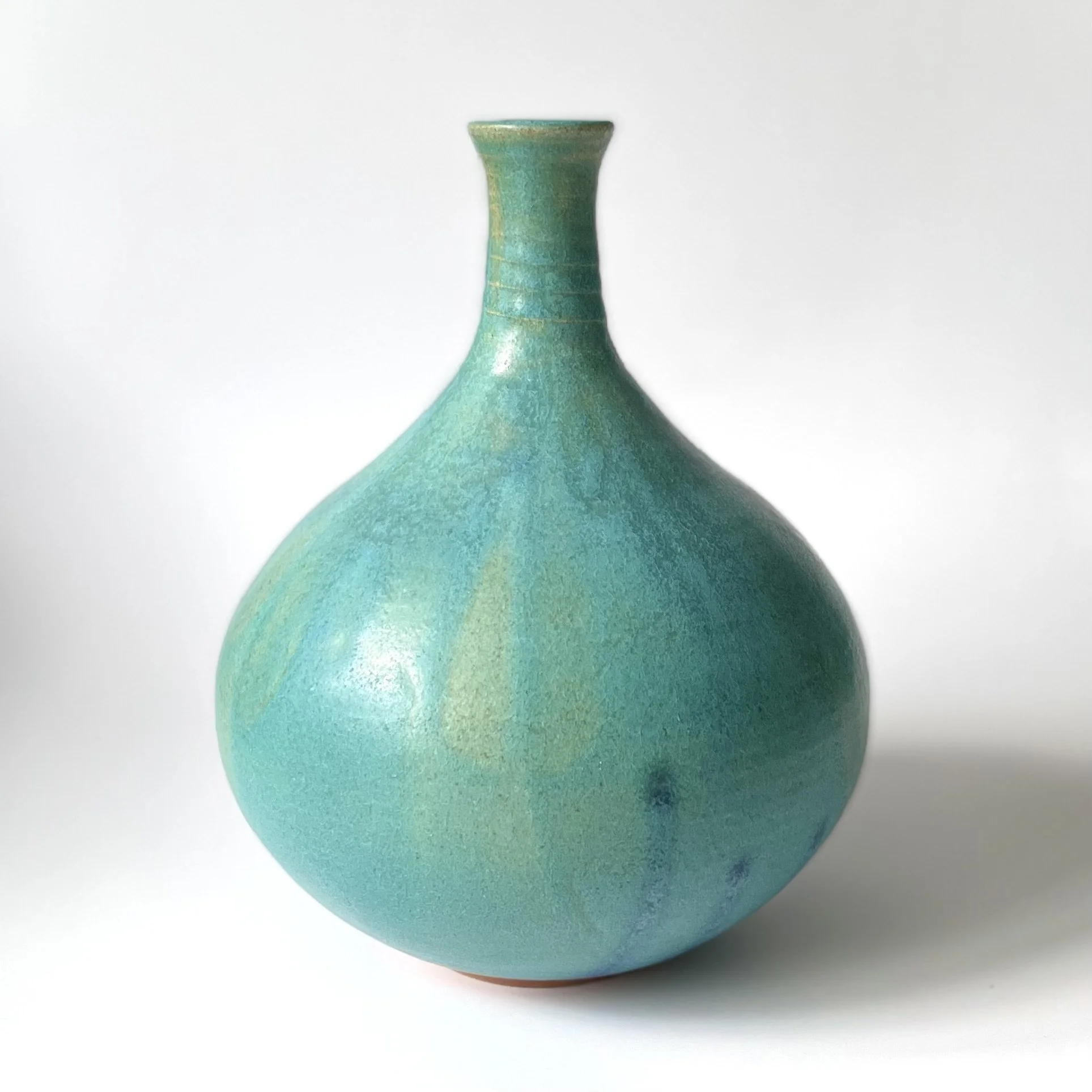 Large stoneware vase glazed in turquoise 3