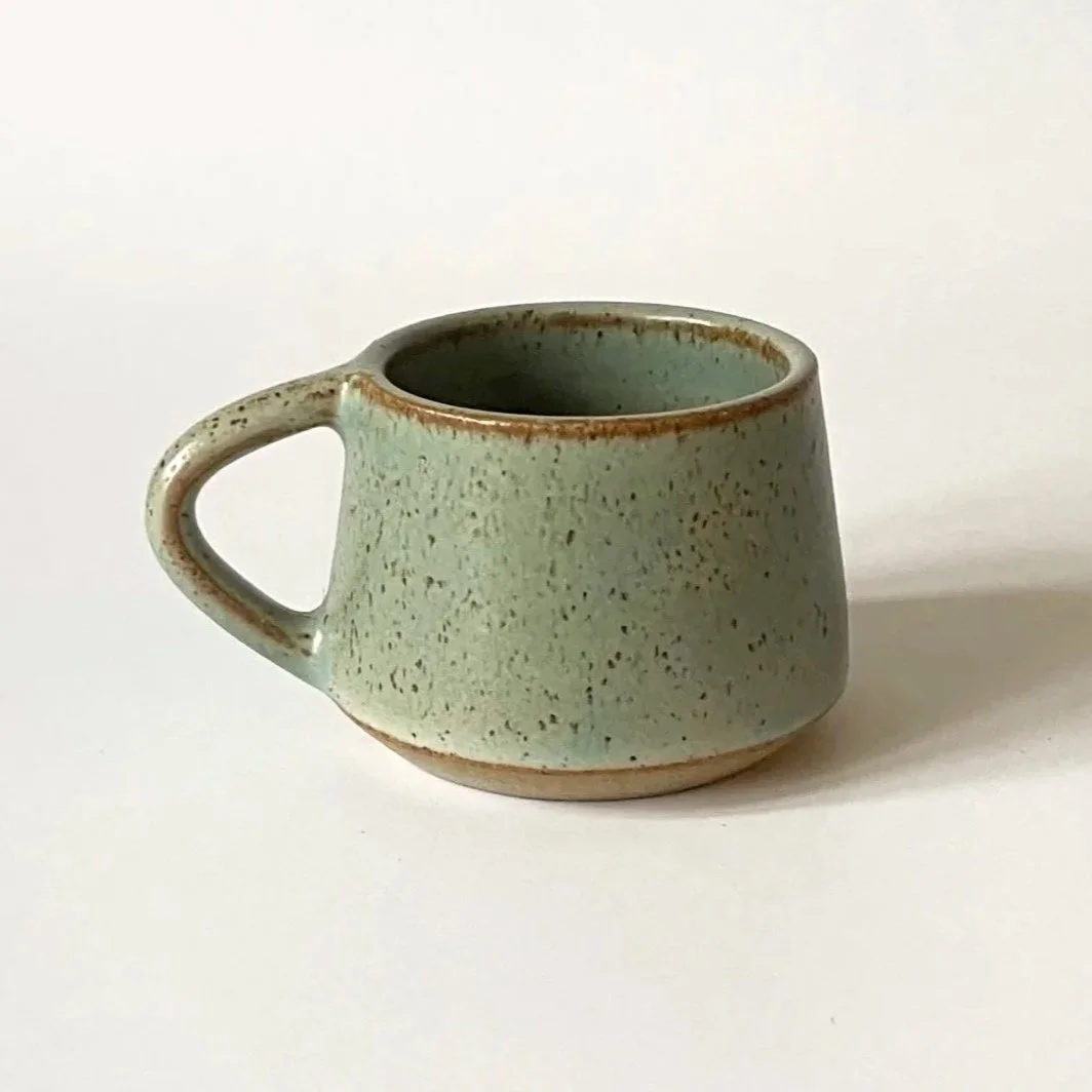 Stoneware espresso cup in celadon 3
