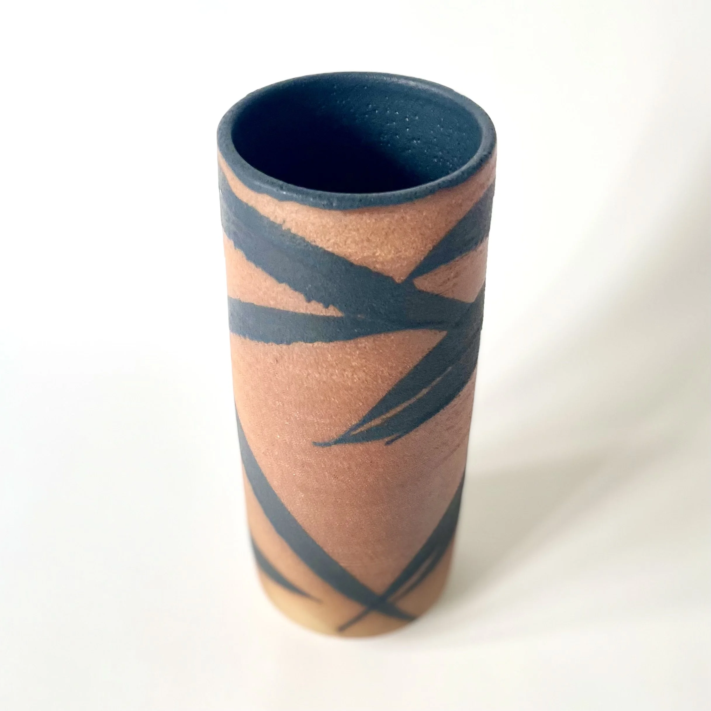 Stoneware vase glazed in charcoal bamboo pattern 5