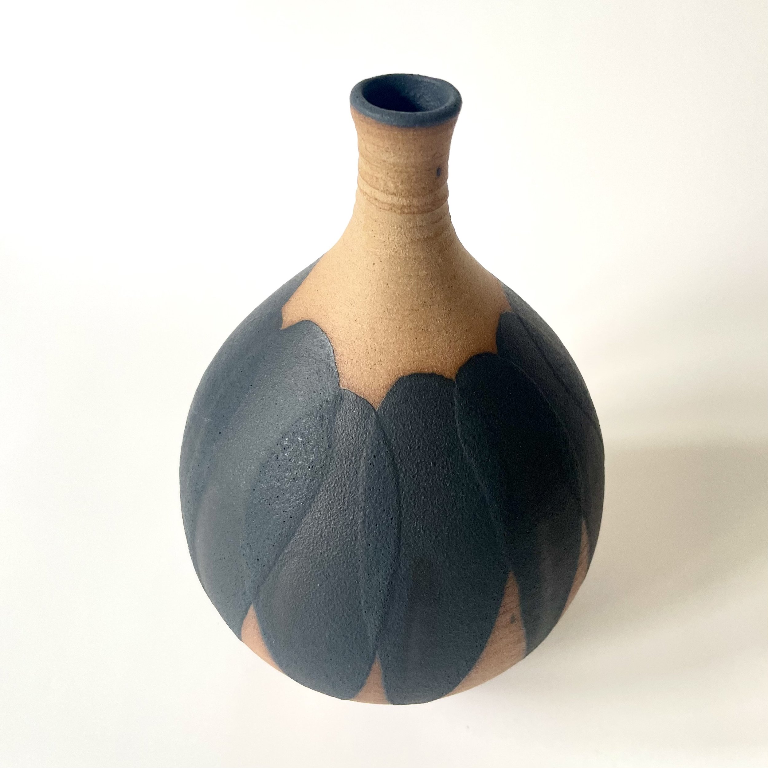 Stoneware bud vase - petal pattern 4