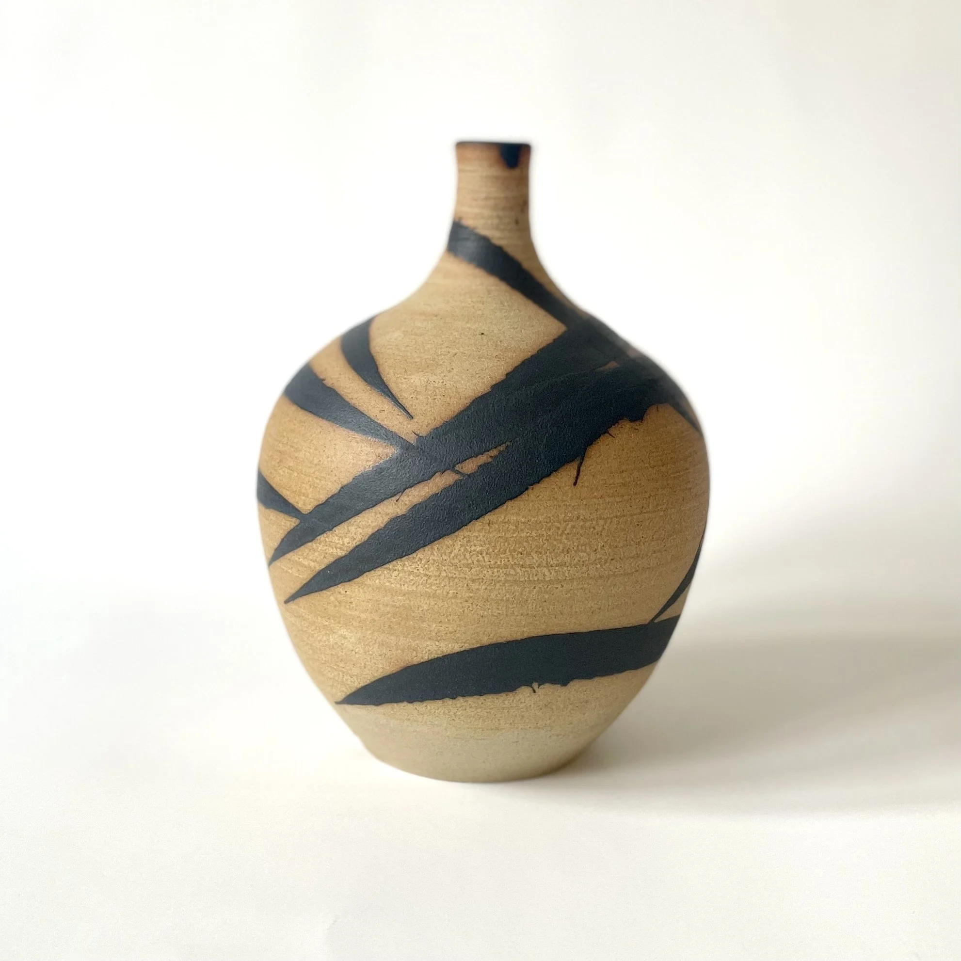 Large stoneware bud vase bamboo pattern 3