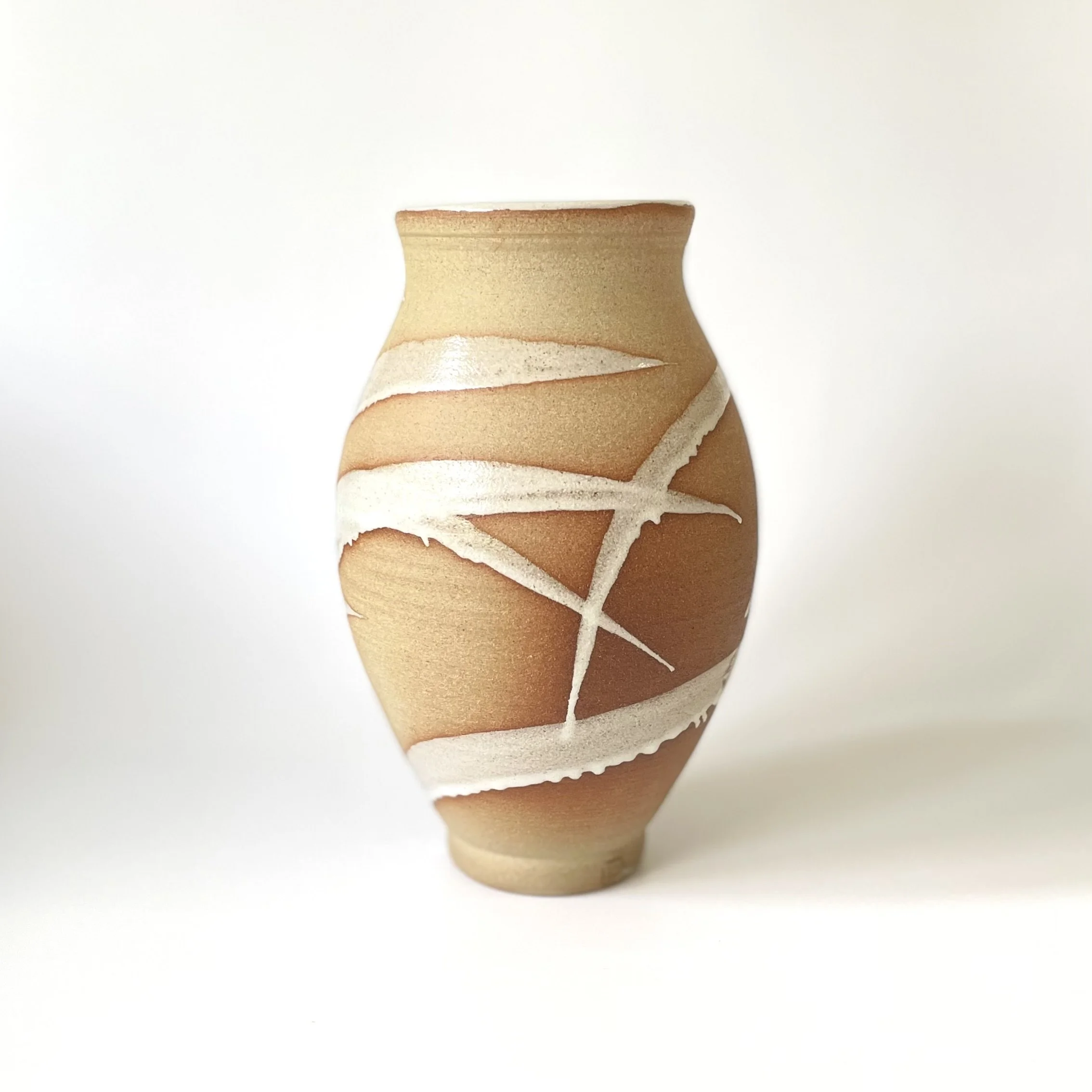 Stoneware vase glazed in white bamboo mark making 2