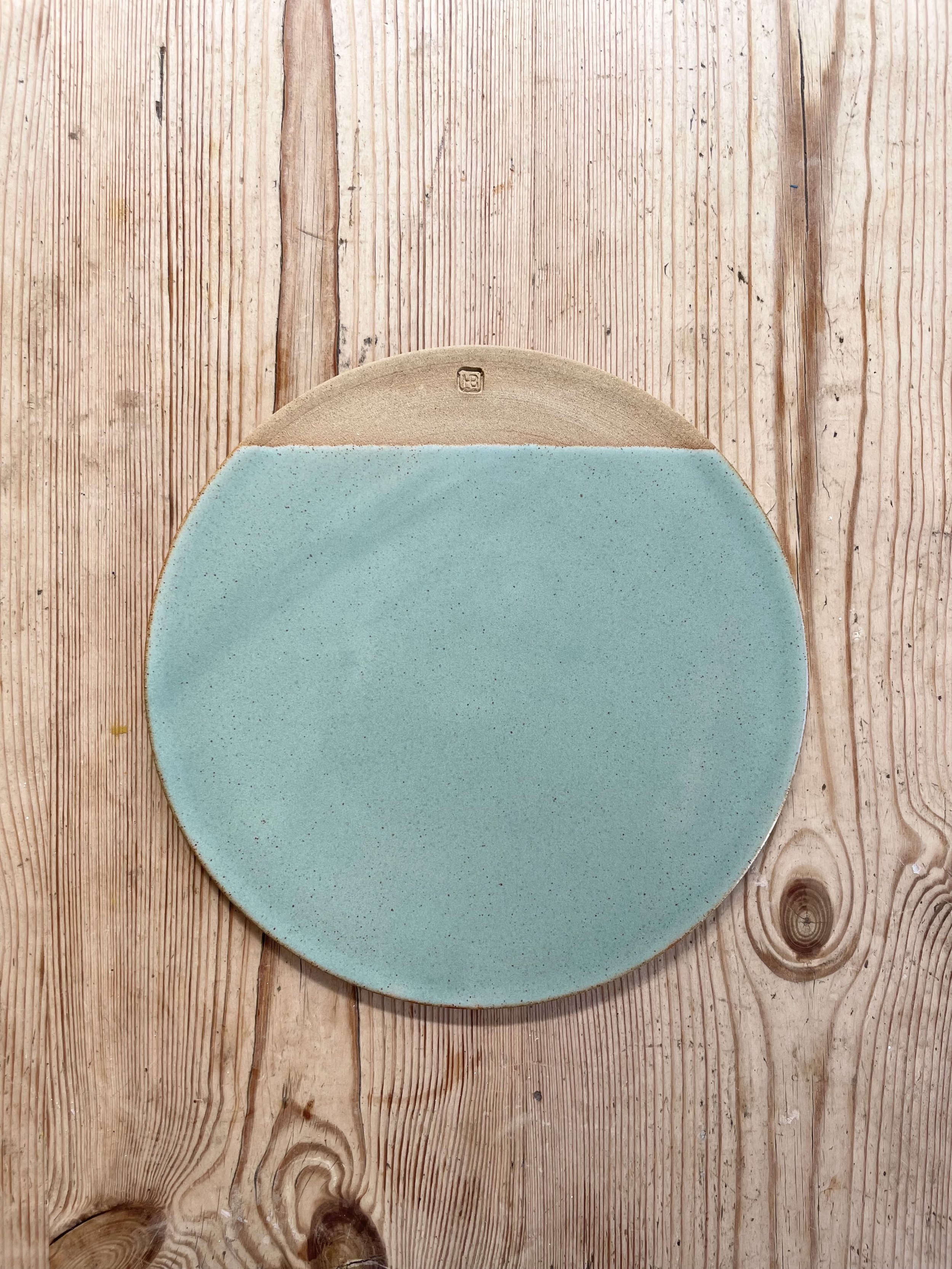 Stoneware cheese plate glazed in celadon 3