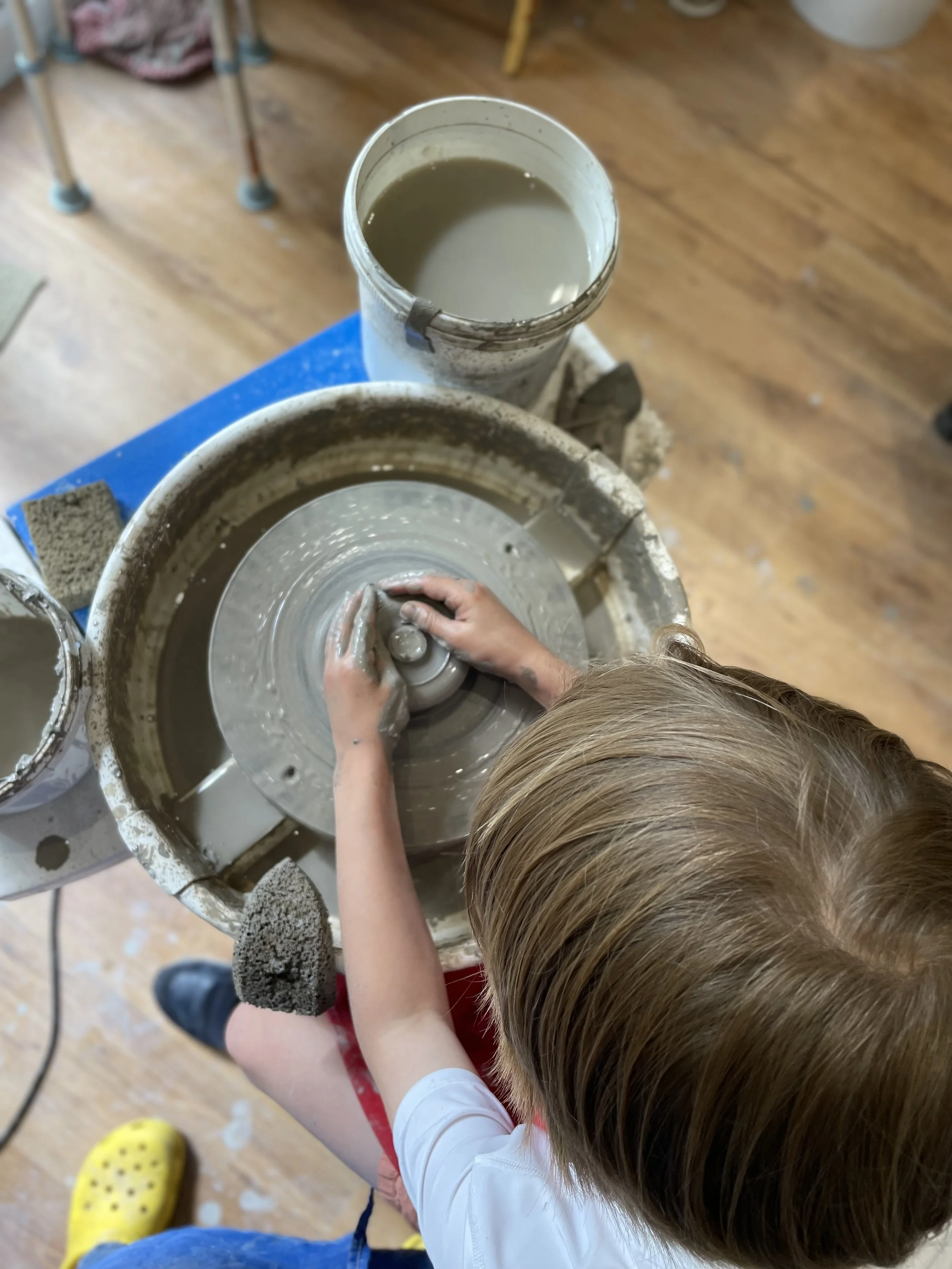 ONE TO ONE WHEEL THROWING FOR YOUNGER CHILDREN