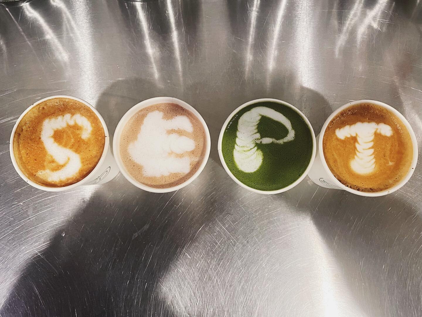 Latte art by one of our employees. We have such a talented crew here at Ozzys!
.
.
.
#caffeinated #greenpointbrooklyn #greenpointloft #ozzyscoffee