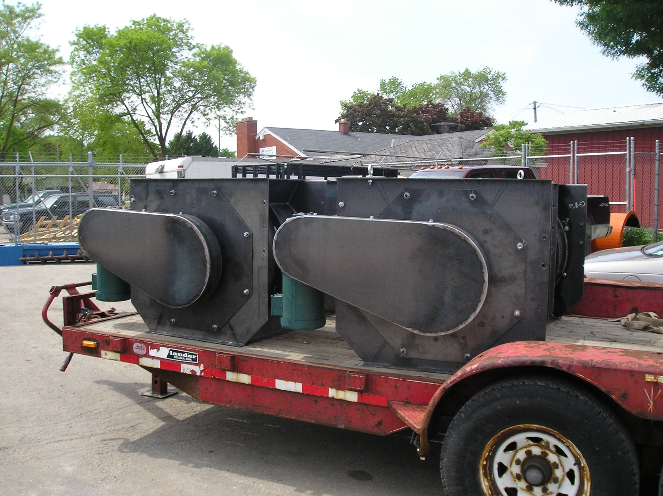 (4b) - Loaded on truck ready for sandblasting and paint.JPG