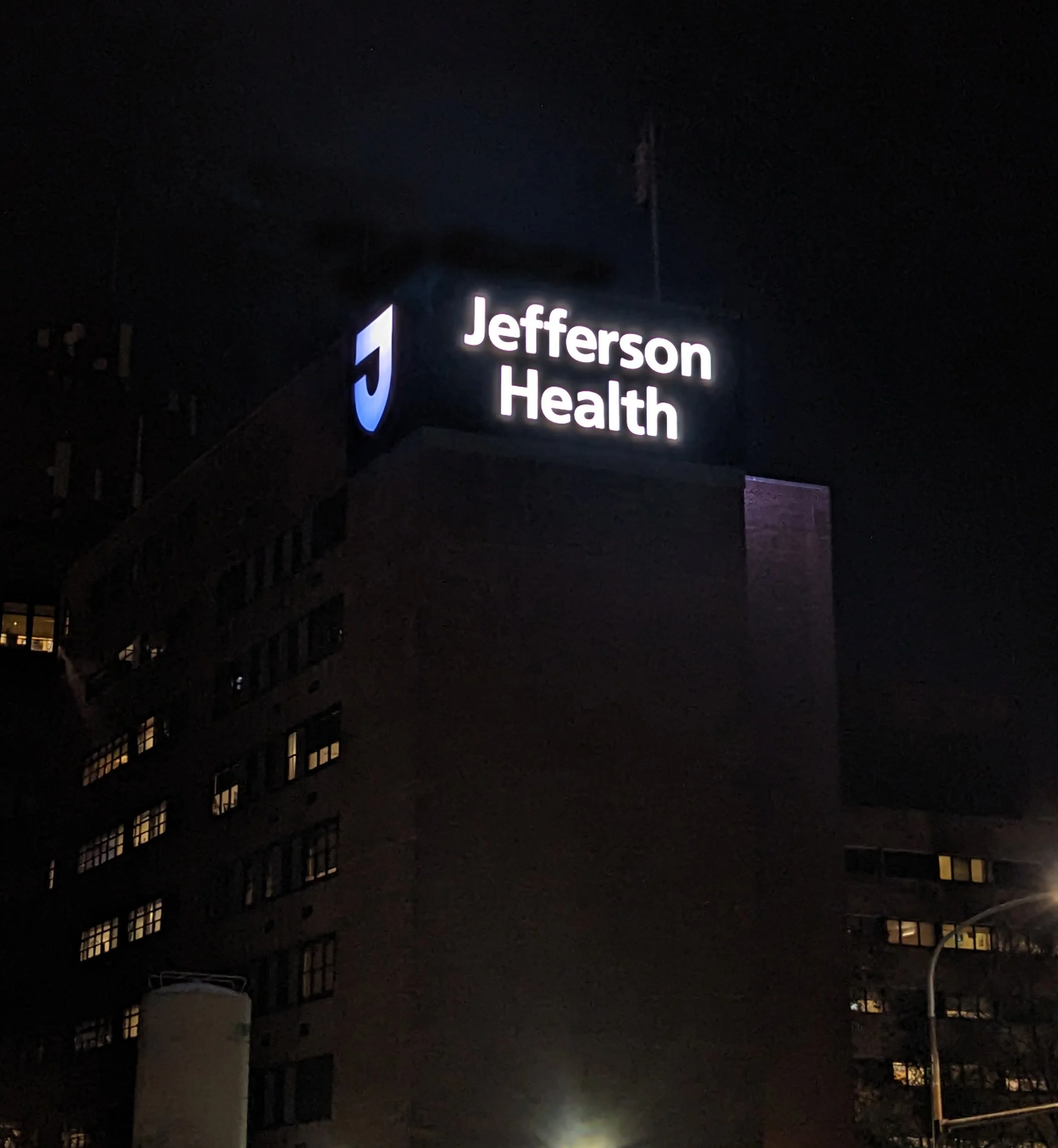 Jeff Einst Skyline Night.jpg