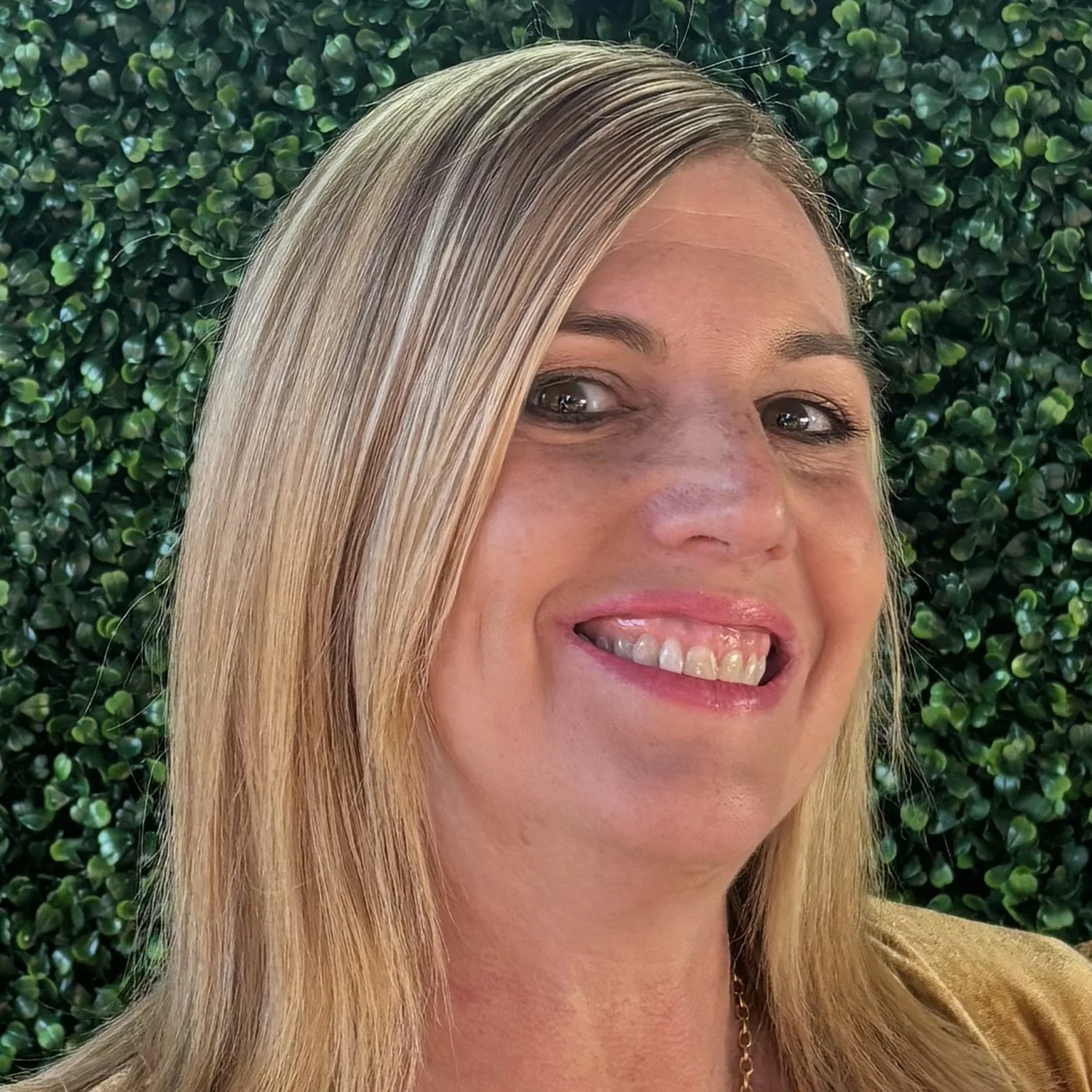 Dr. Mindy Higginson