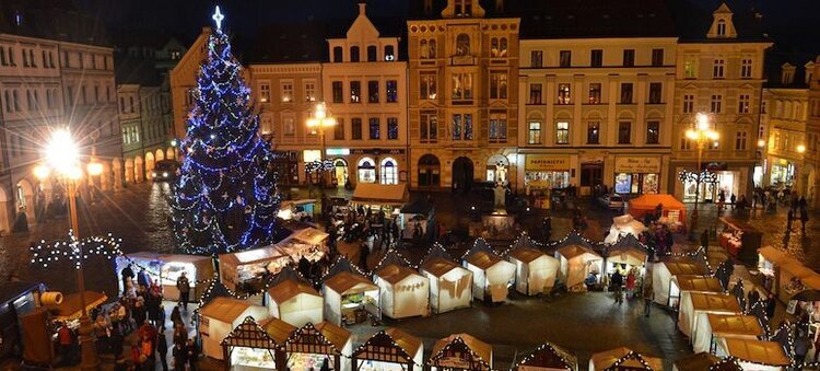 vanoce_liberec_namesti.jpg