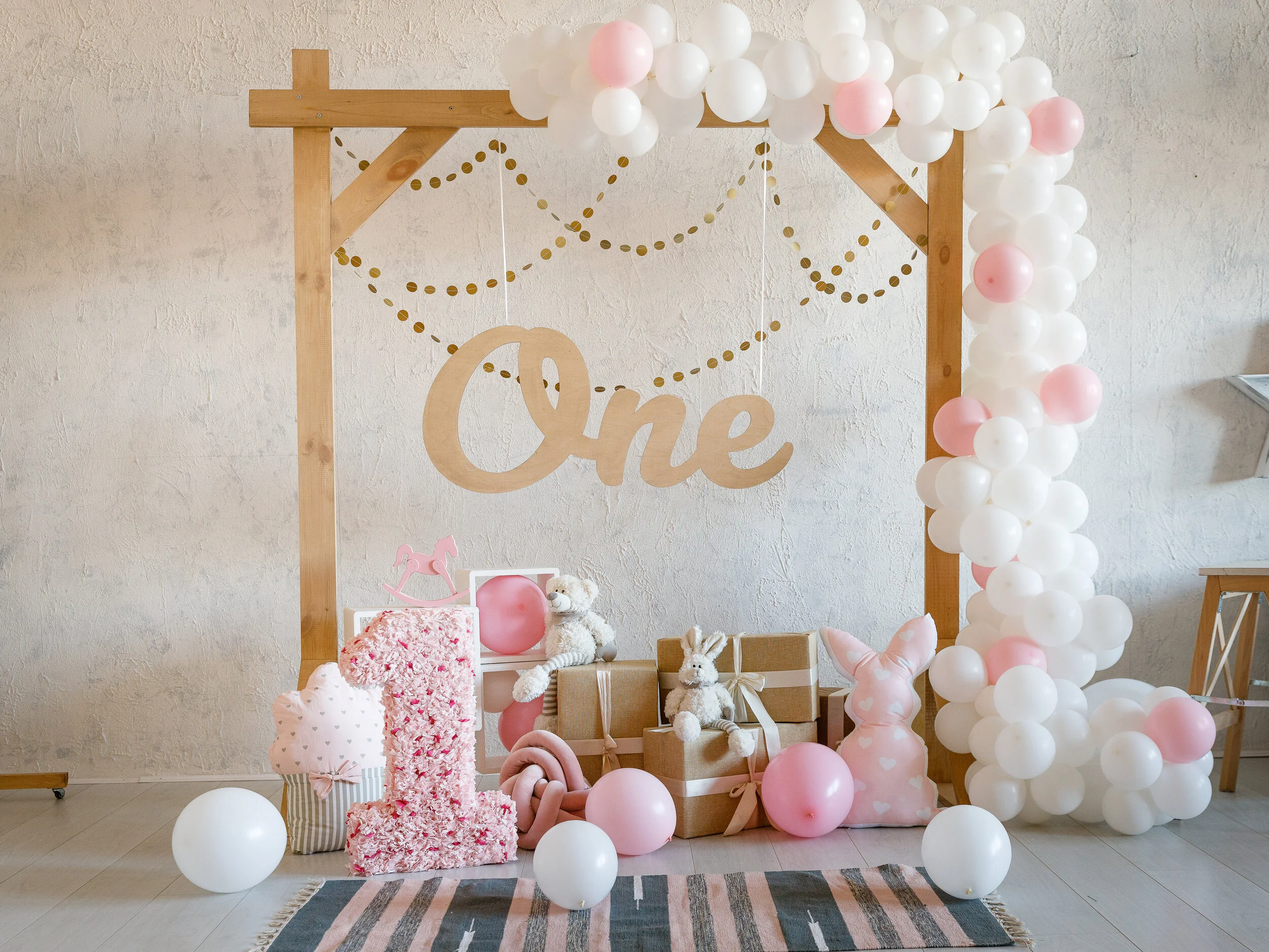 Balloon Arrangements Blooms and Balloons