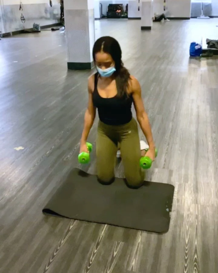 Lower body action! 🔥

Slow and steady ALWAYS wins the race in any health fitness and wellness journey. Take your time, listen to your body, be your own advocate, make sure it&rsquo;s what works best for you and not just something that worked for you