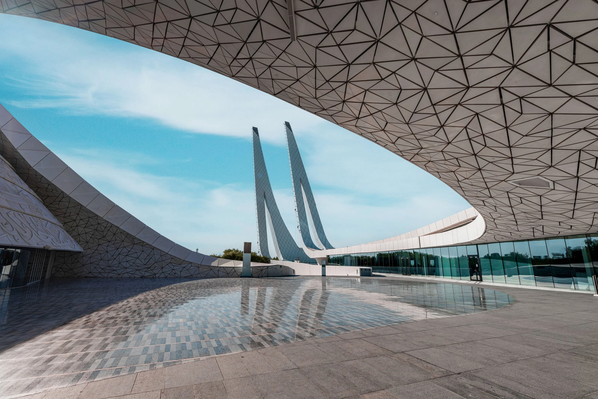 Education mosque Doha - Qatar.jpg