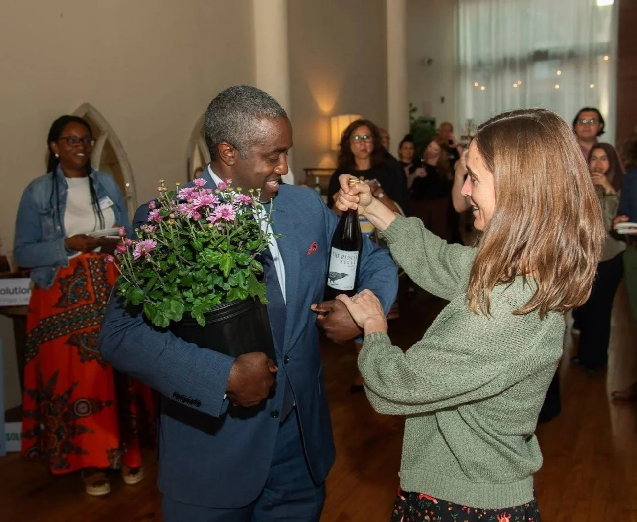 Simeon Banister receives award for Strategic Visionary at the 10 Year Anniversary Celebration