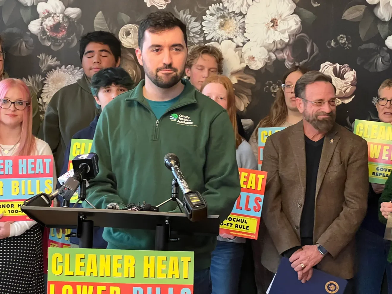 Rochester advocates push for end to 100-foot gas line mandate