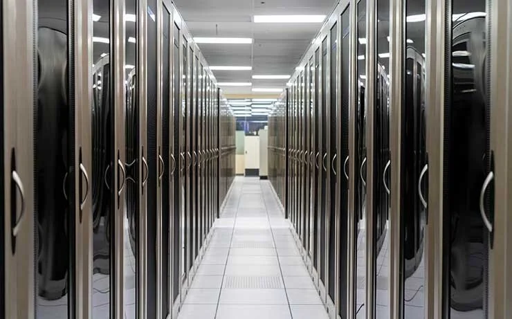 Evoque Boosts Connectivity Options, Looks to Expand Data Centers