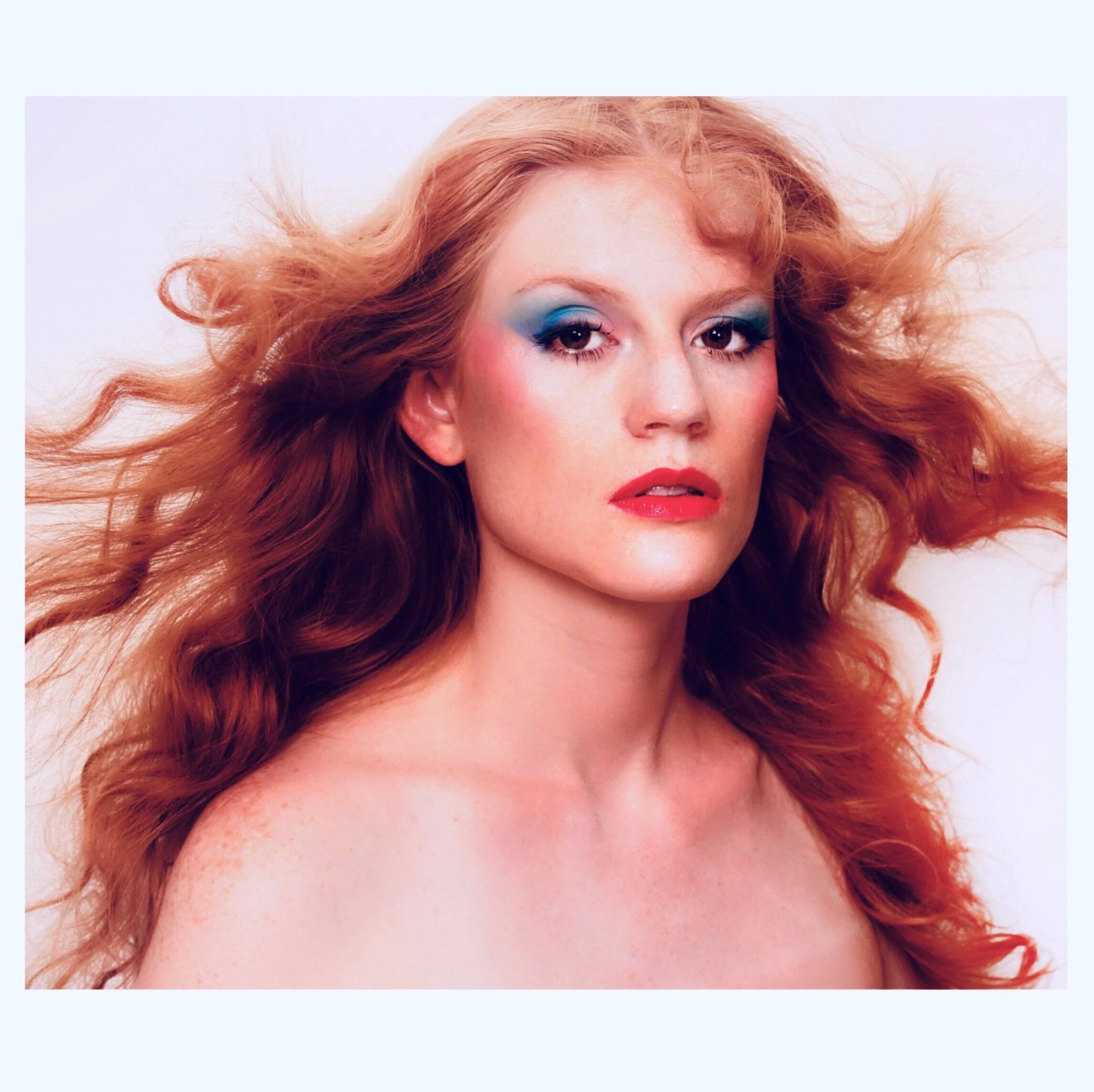  Hair and Makeup By Anita Nouryeh
Photography by Veronica Ibarra