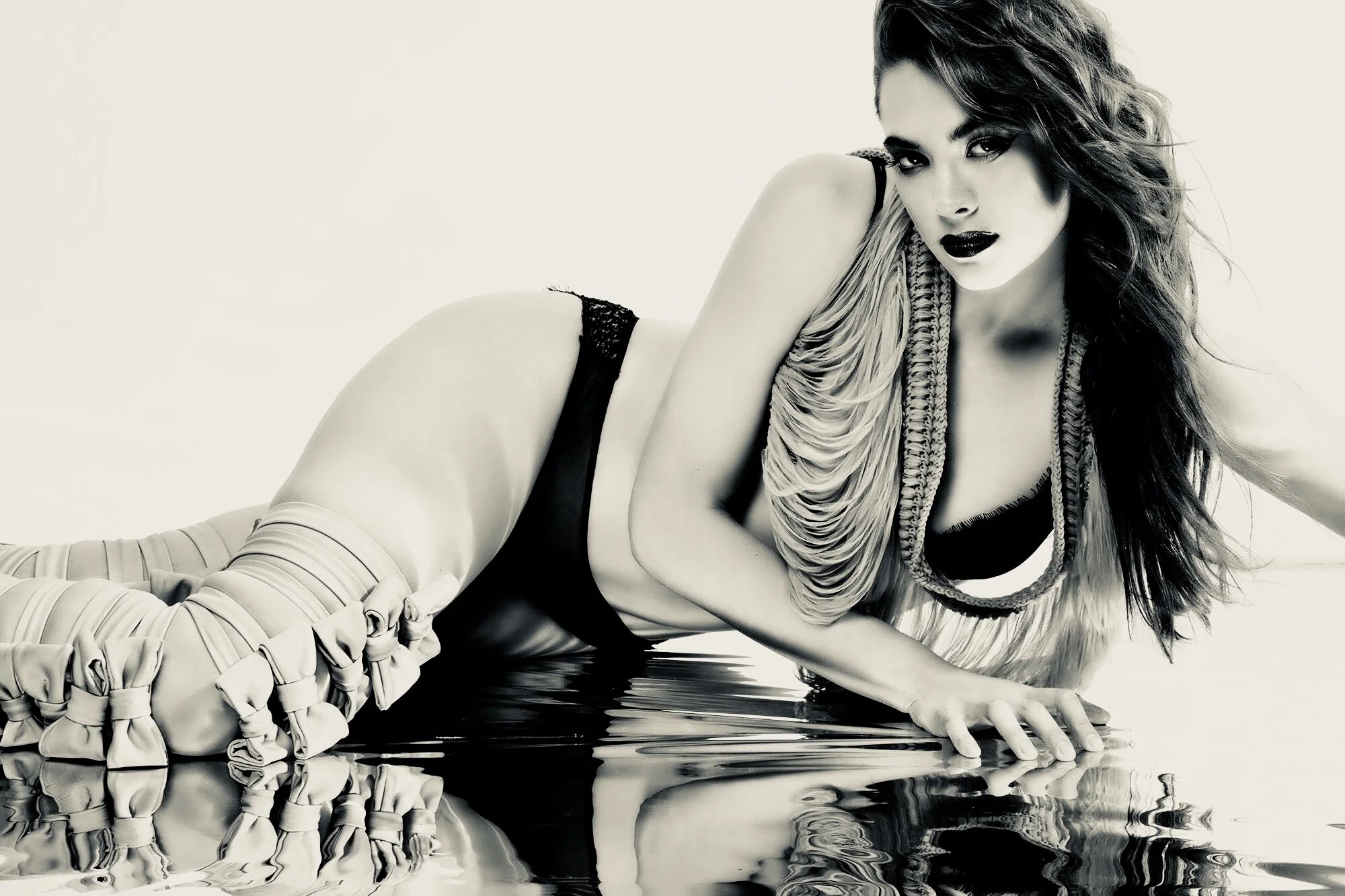 Makeup By Anita Nouryeh
Hair by Alex Jackson 
Photography by Ellen Stagg