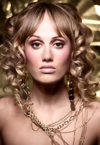 Makeup By Anita Nouryeh
Hair by Annie Reynor
Photography by Erin Mayhugh