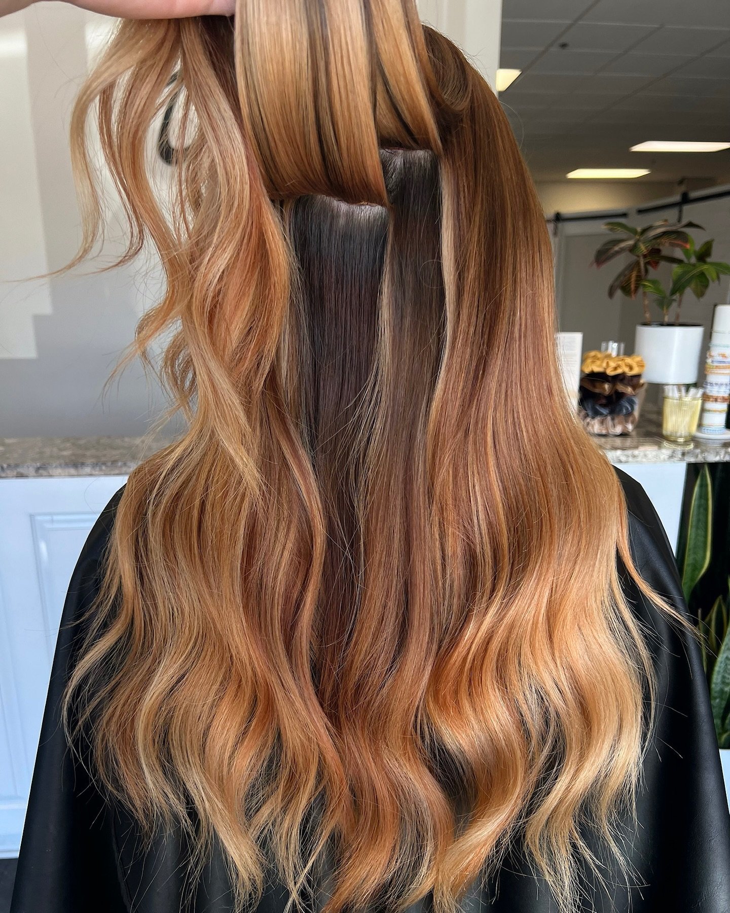 Extensions are the perfect way to add the length and volume you&rsquo;ve always wanted! ✨

We are here to answer all your questions and be sure that they are a good fit for you and your goals. Book a consultation at E+E we would love to meet you. ✨

