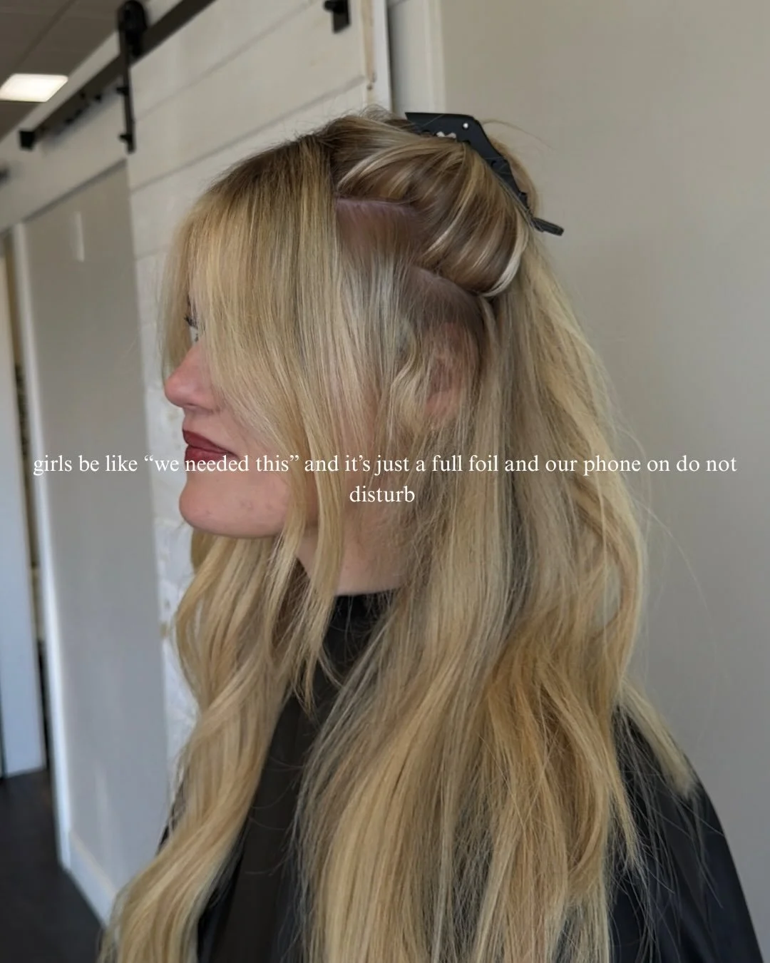 we are here for all the things the girlies need ☀️🌿💌
&bull;
&bull;
&bull;
&bull;
#ogdenhairstylist #westhavenhairstylist #blondehairtransformation #utahblondehair #utahhairinspo 

SEO: Self love &bull; Confidence-boosting hairstyle &bull; Hair that