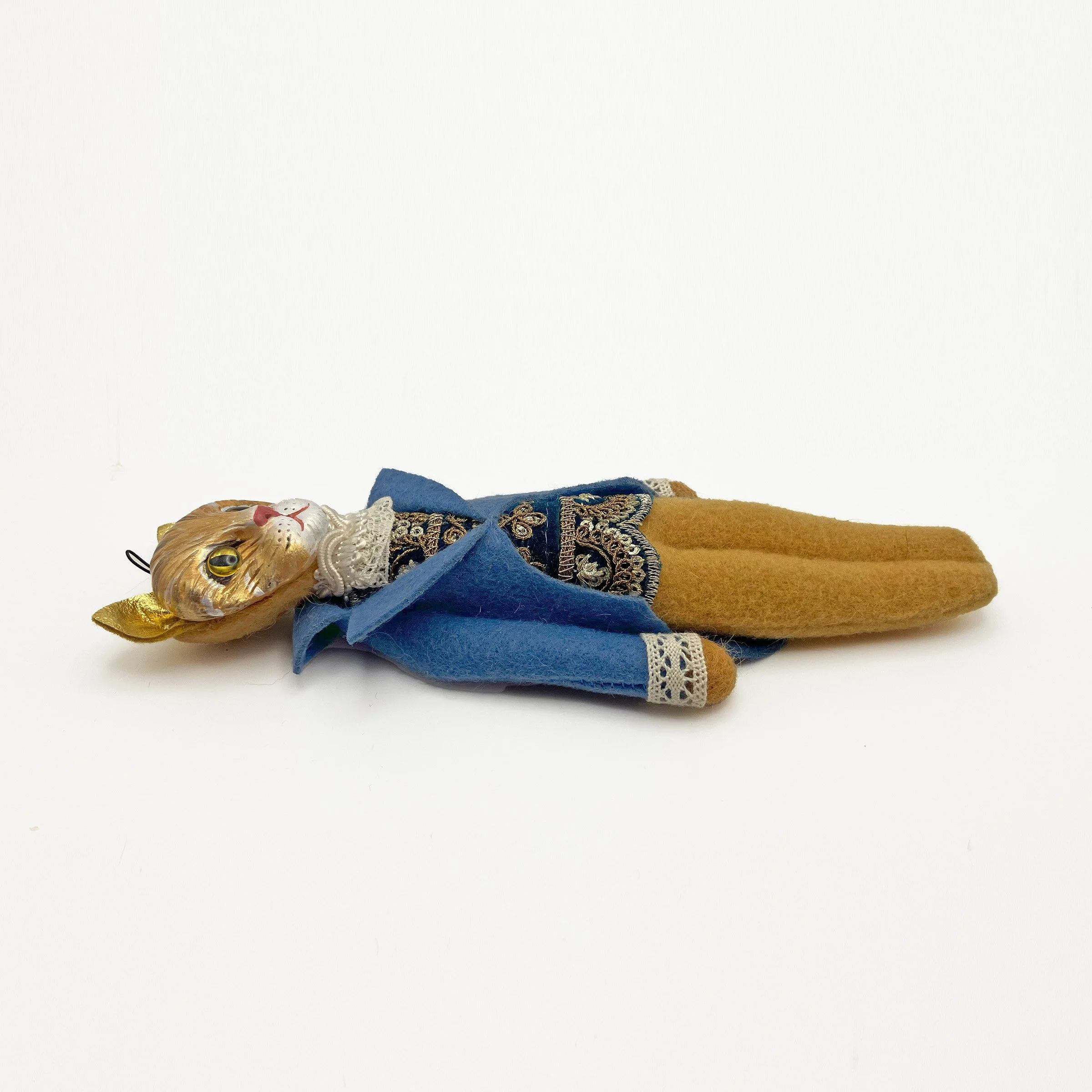 LittleLordCattington.SIDE.R_8747.jpg