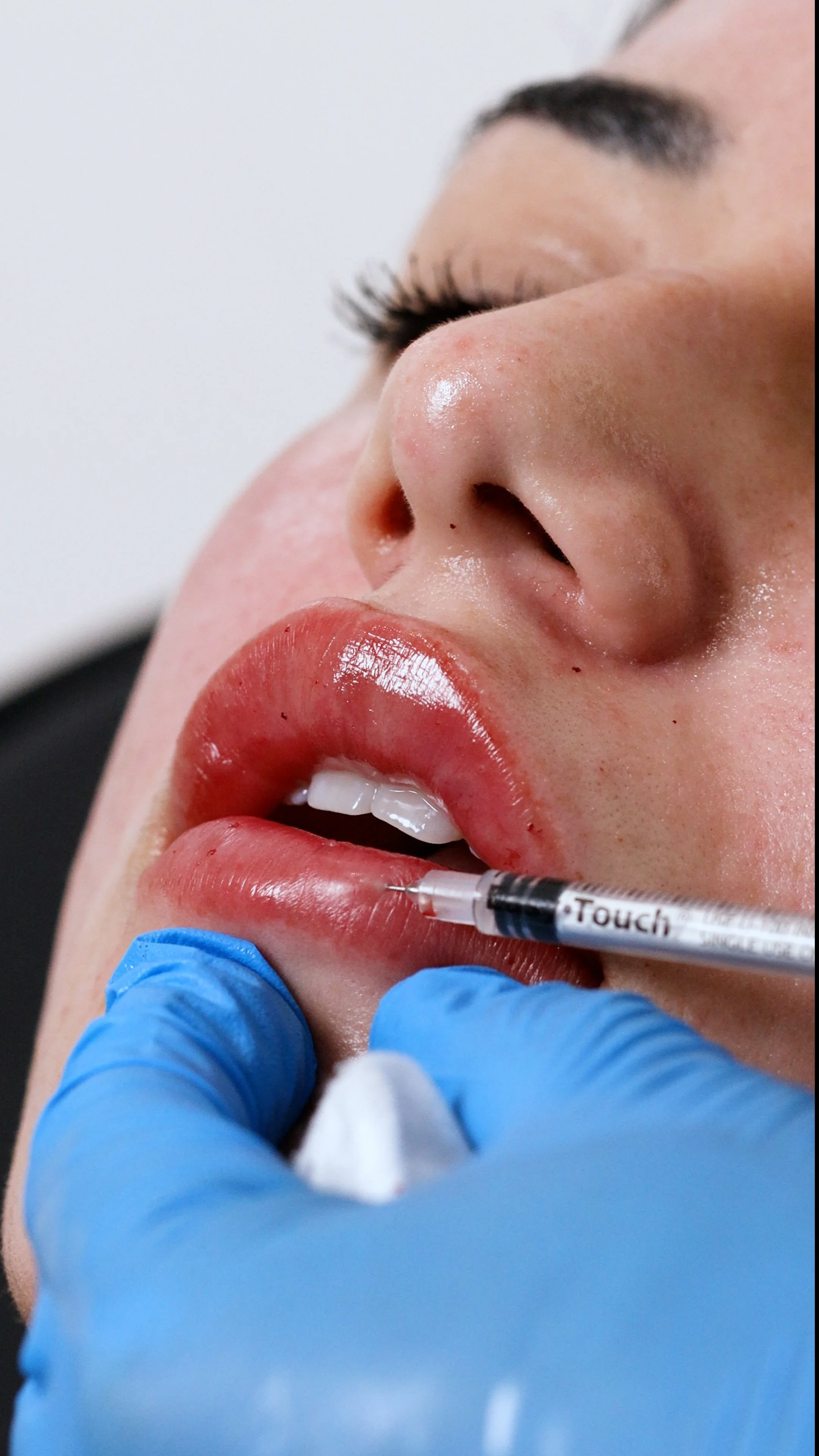 Sequence 01.00_01_35_03.Still003.jpg