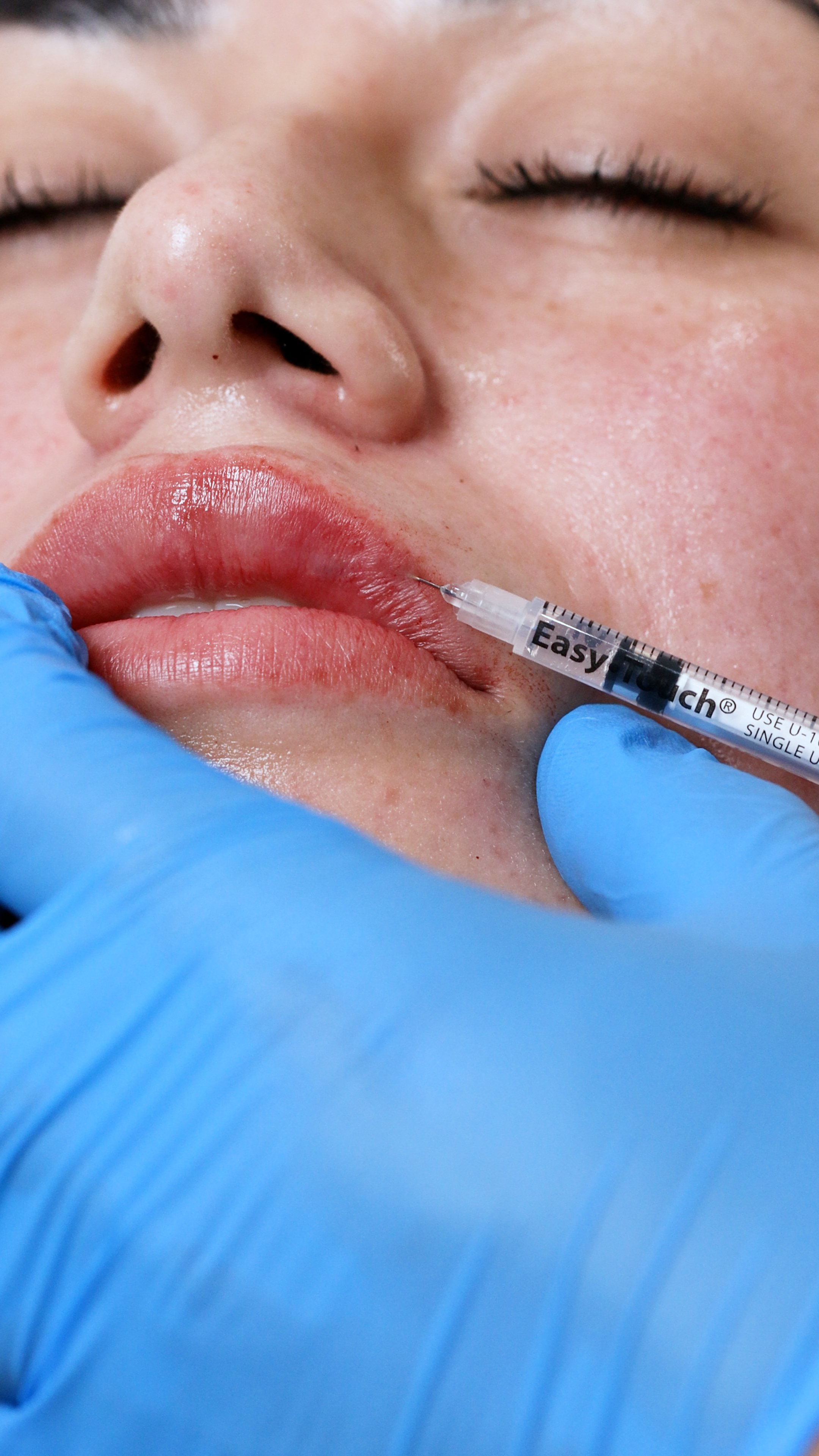 Sequence 01.00_01_21_11.Still001.jpg