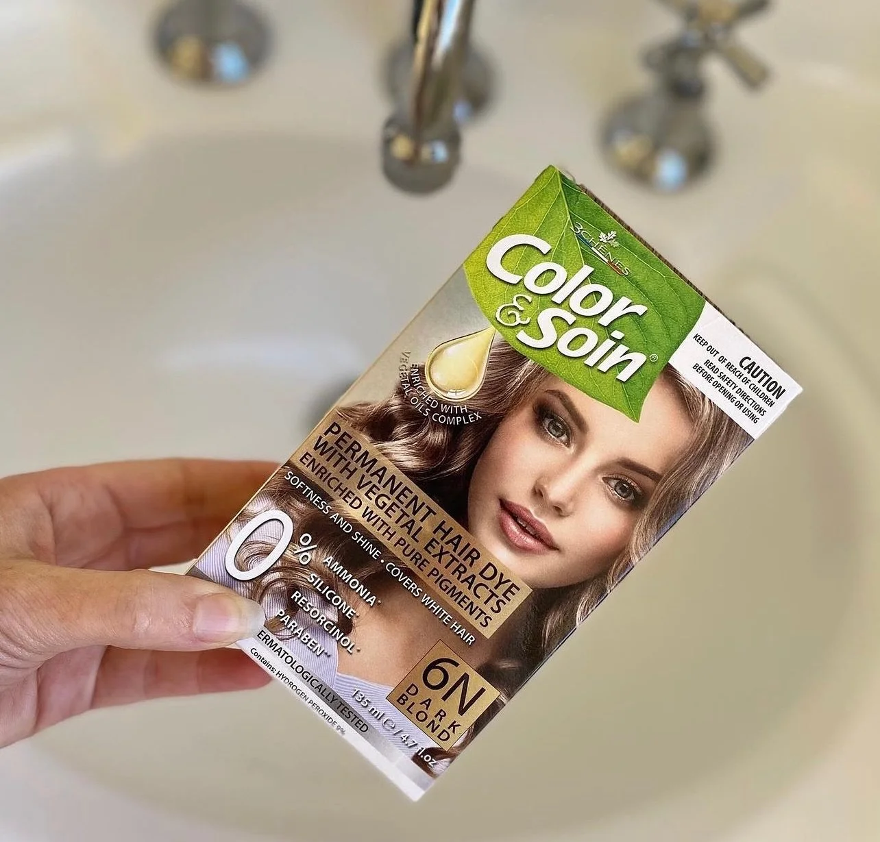 Fresh colour, straight from nature 🌿✨
Color &amp; Soin 6N Dark Blond delivers rich, long-lasting colour with 0% ammonia, silicone, resorcinol, or parabens.
Healthy hair, happy you.

#ColorAndSoin #NaturalHairDye #AmmoniaFree #CleanBeauty #HealthyHai