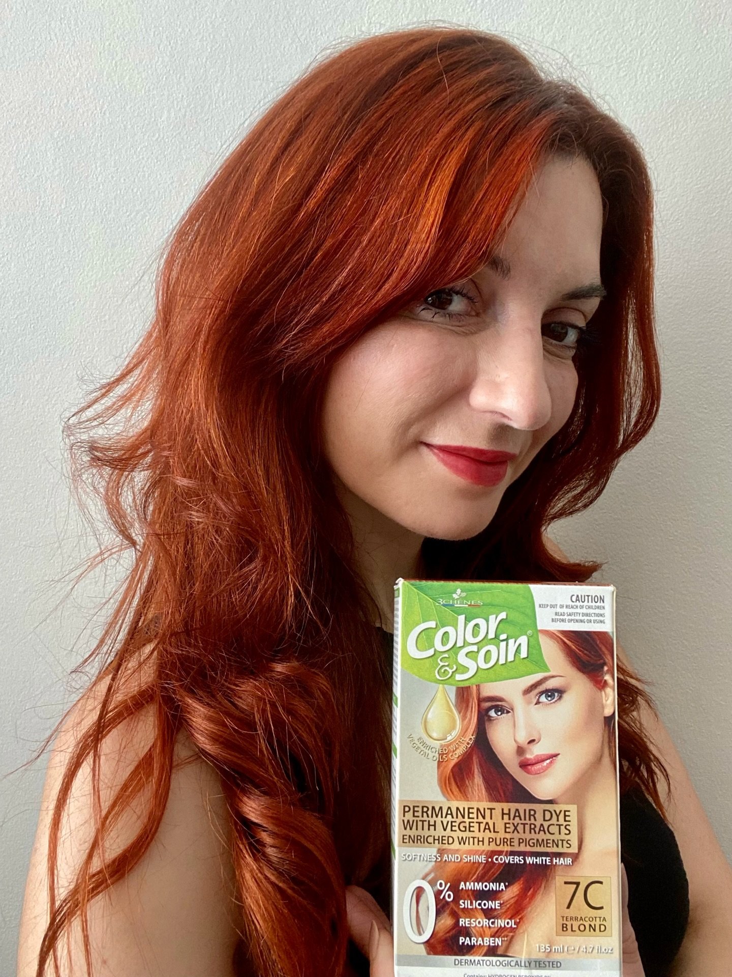 Weekend glow, but make it hair ✨

Fresh colour. Healthy shine. Confidence on repeat.
Color &amp; Soin keeps your hair looking vibrant while caring for it&mdash;so you can step into the weekend feeling your best.

Because great hair is always the plan