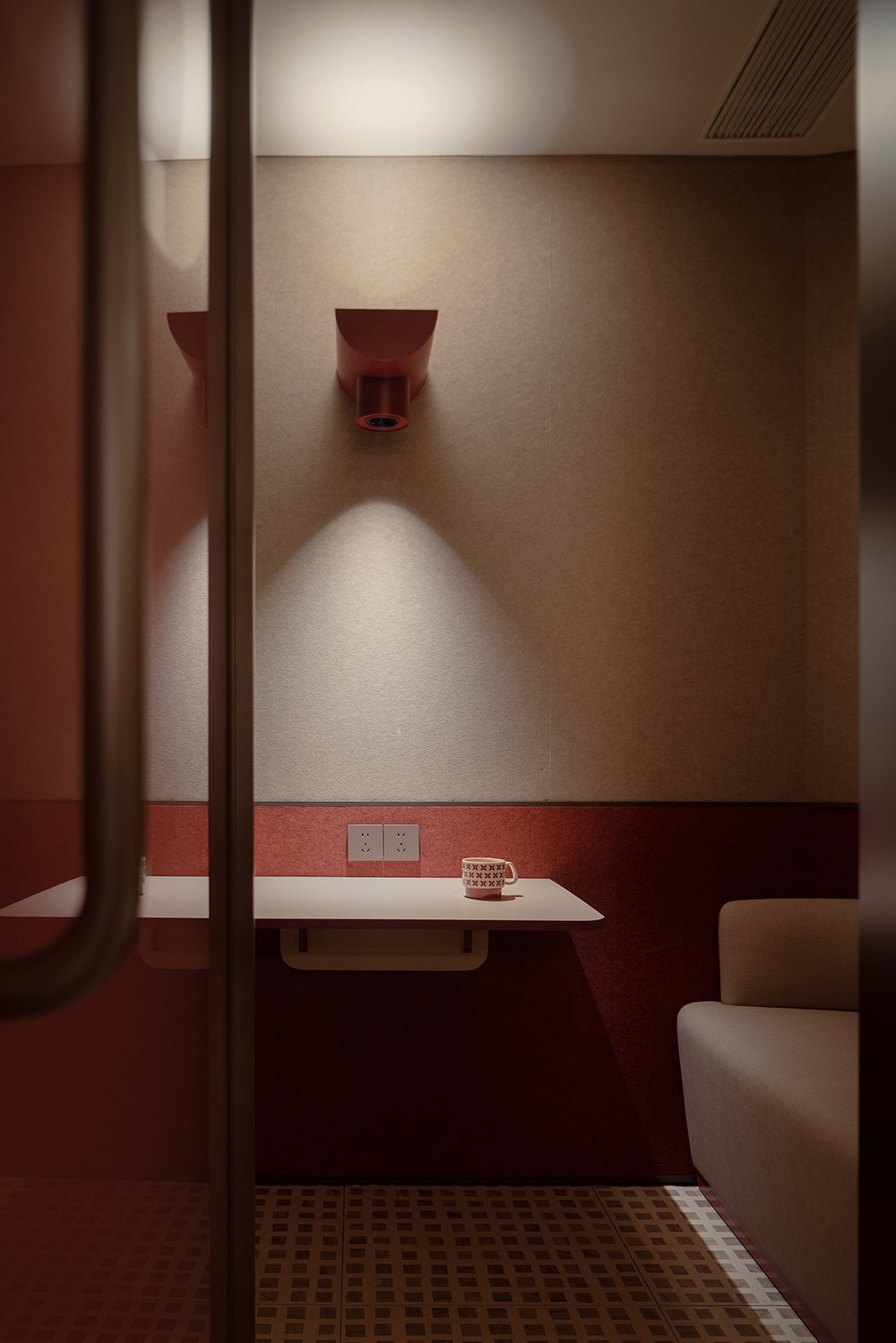 AR402113-编辑.jpg