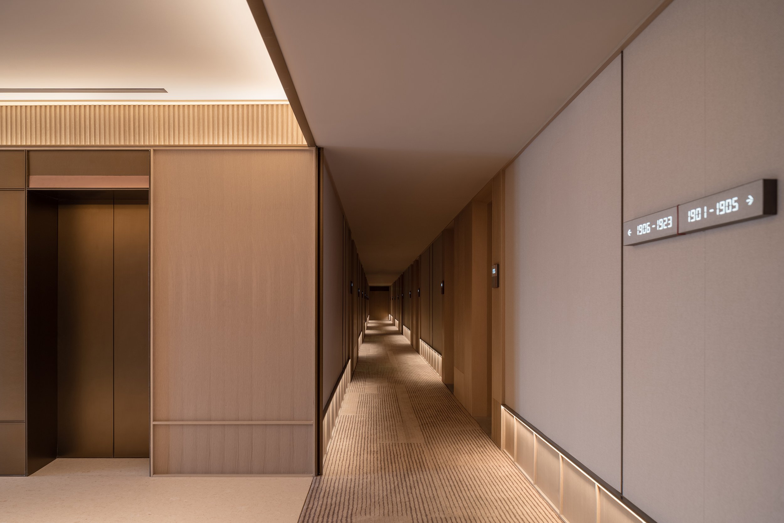 AR409437-HDR-编辑.jpg