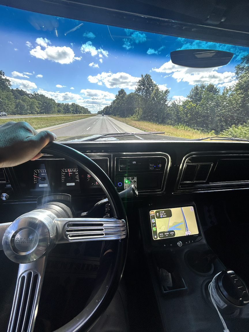 1978.Bronco.Black.Interior.wheel.CarPlay.png