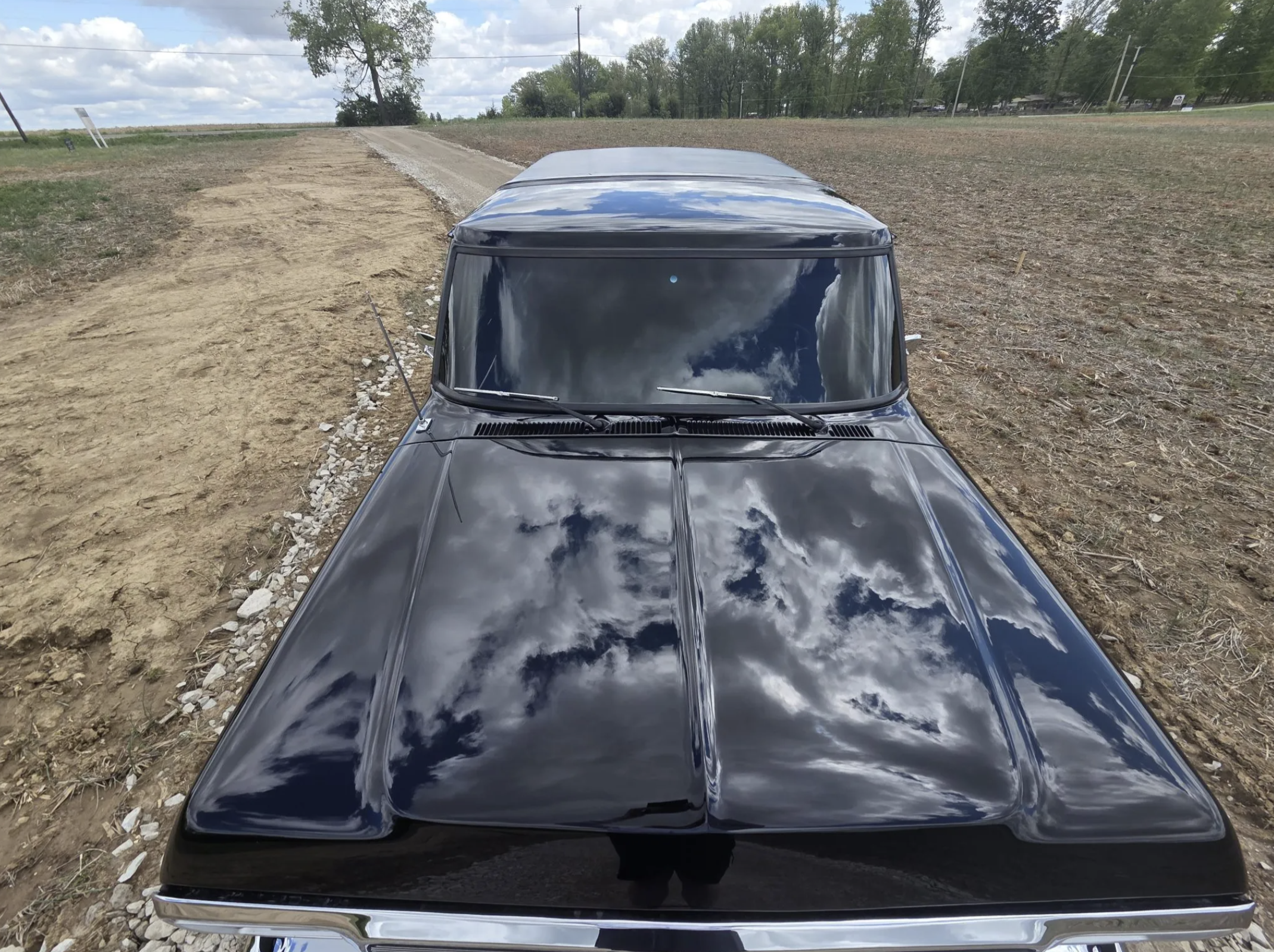 1978.Bronco.hood.aerial.png