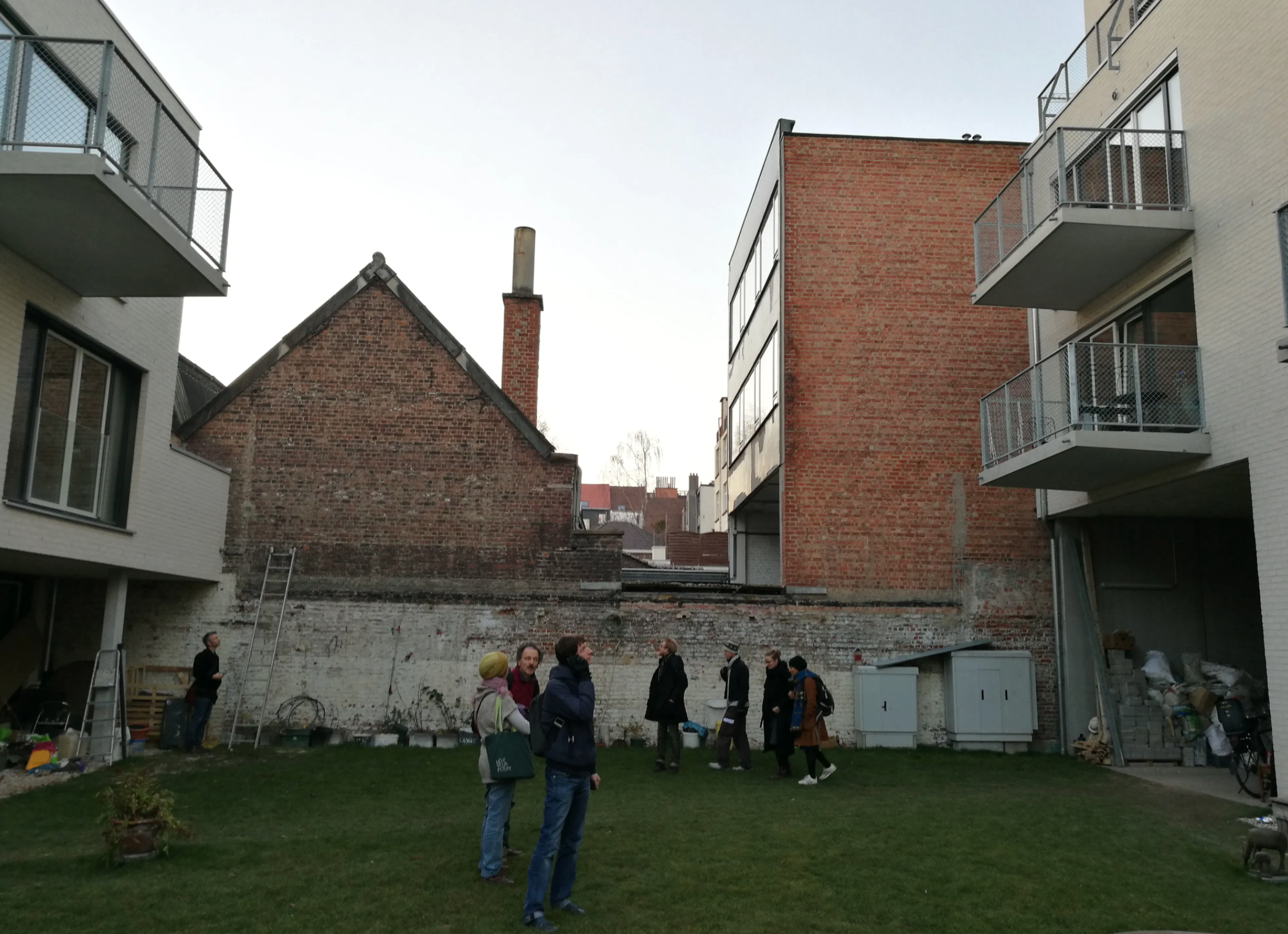 Learning from Brussels – L’Échappée