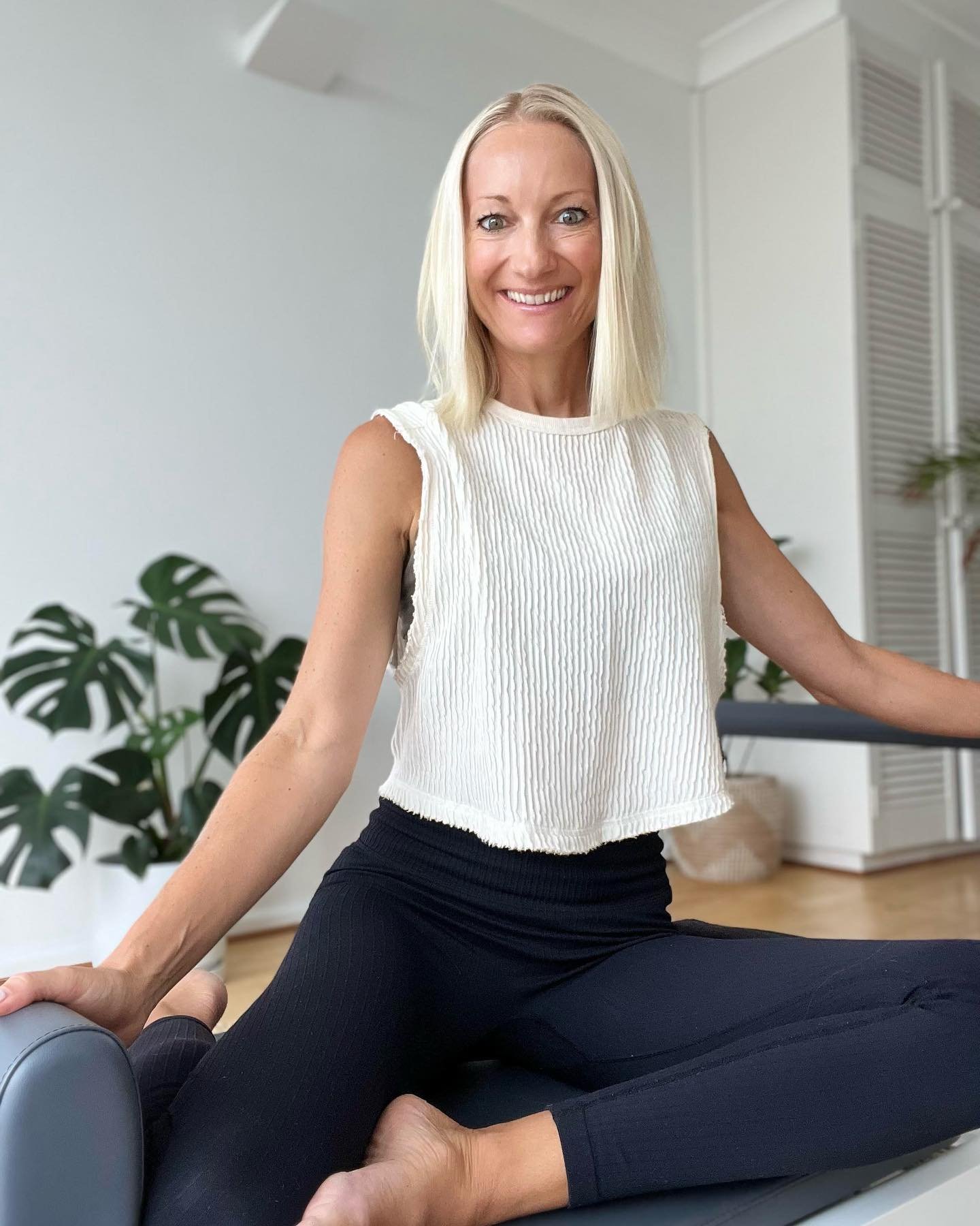 Meet Caroline!

We're excited to welcome Caroline, a comprehensively certified Polestar Pilates instructor, to our team. With a strong background in competitive gymnastics, Caroline emphasizes the importance of strength, mobility and body awareness.

