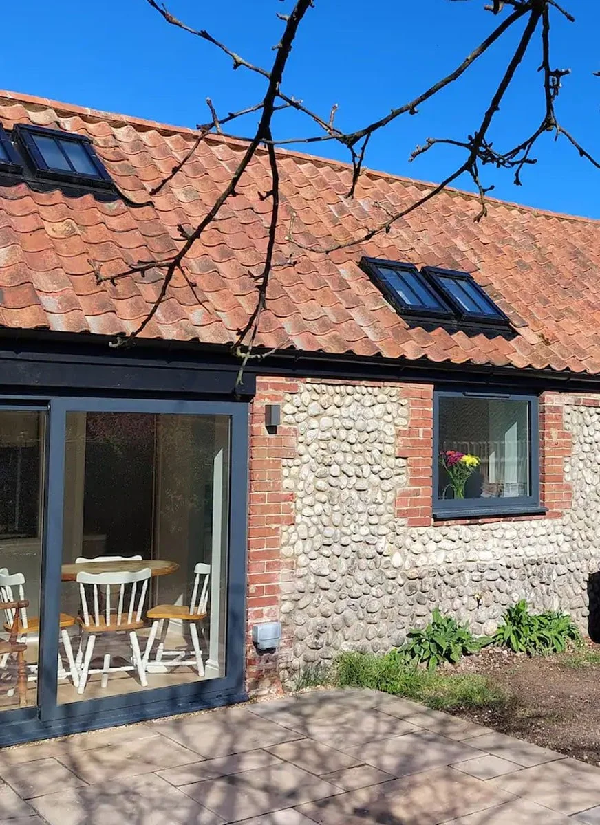 7c3d0afa-c141-4580-8eb0-5a908213aace copy-min.jpg