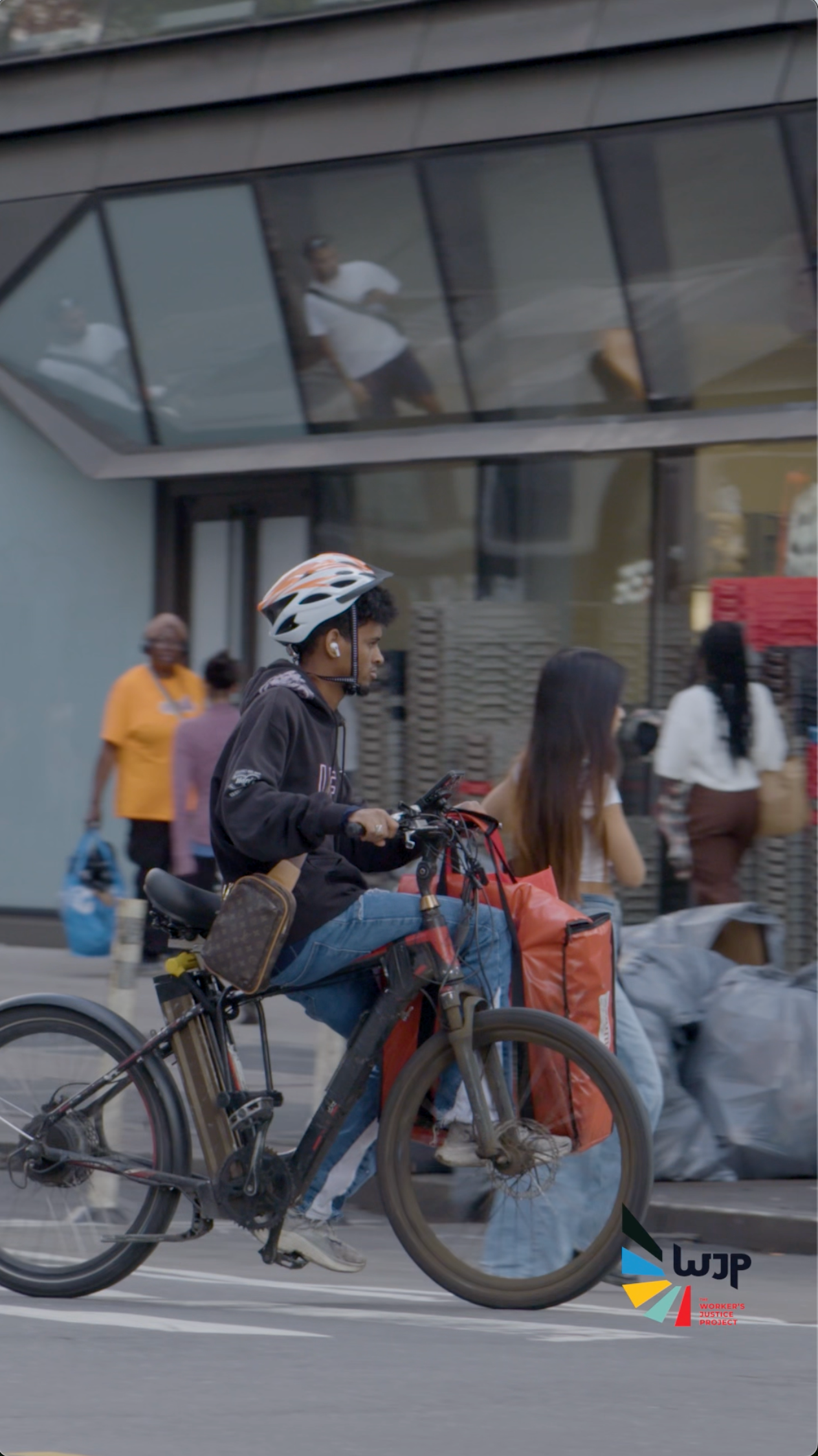 Social and Web videos